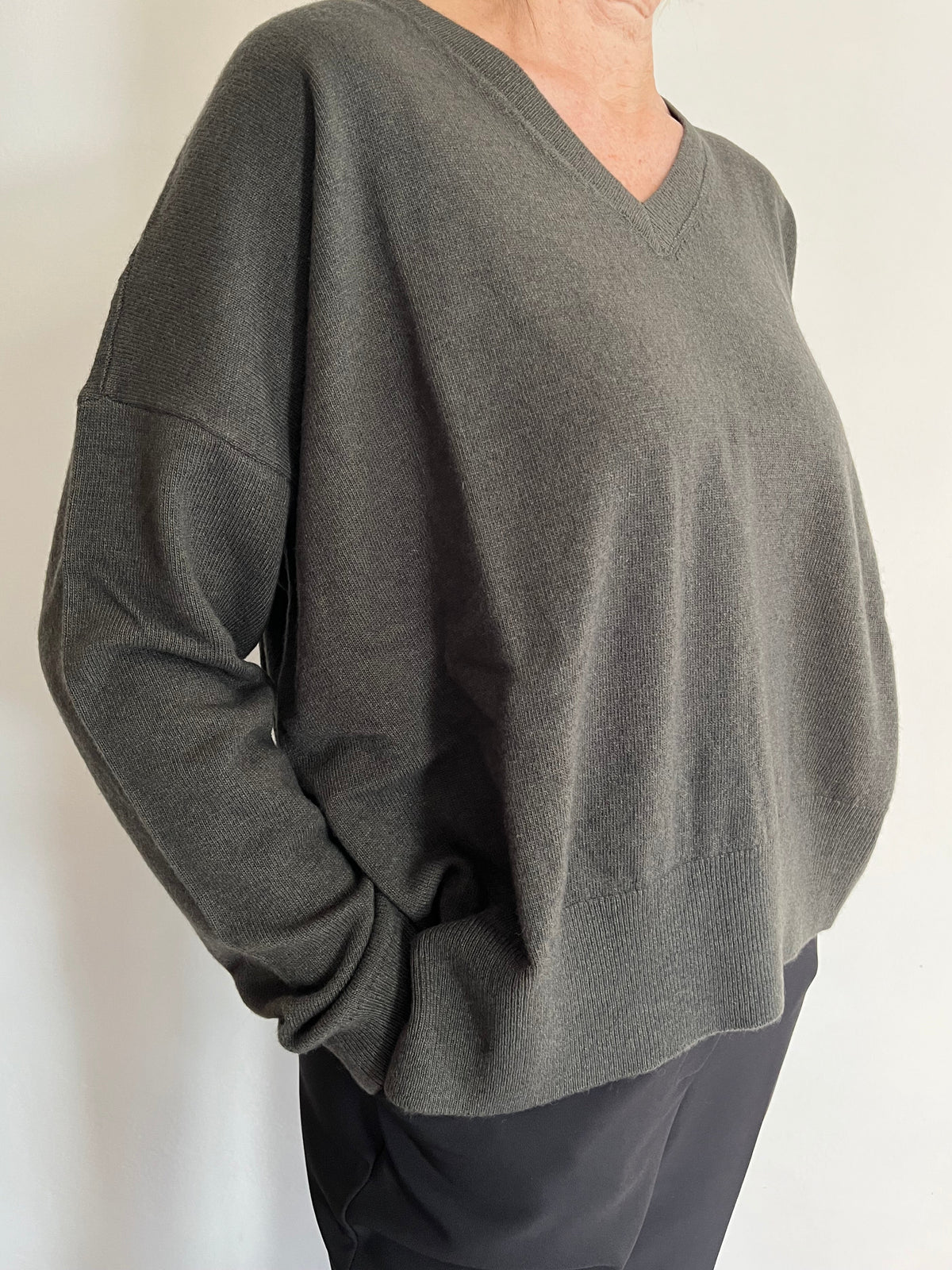 Maglia scatoletta scollo a V art.11527 CHEAP &CHIC