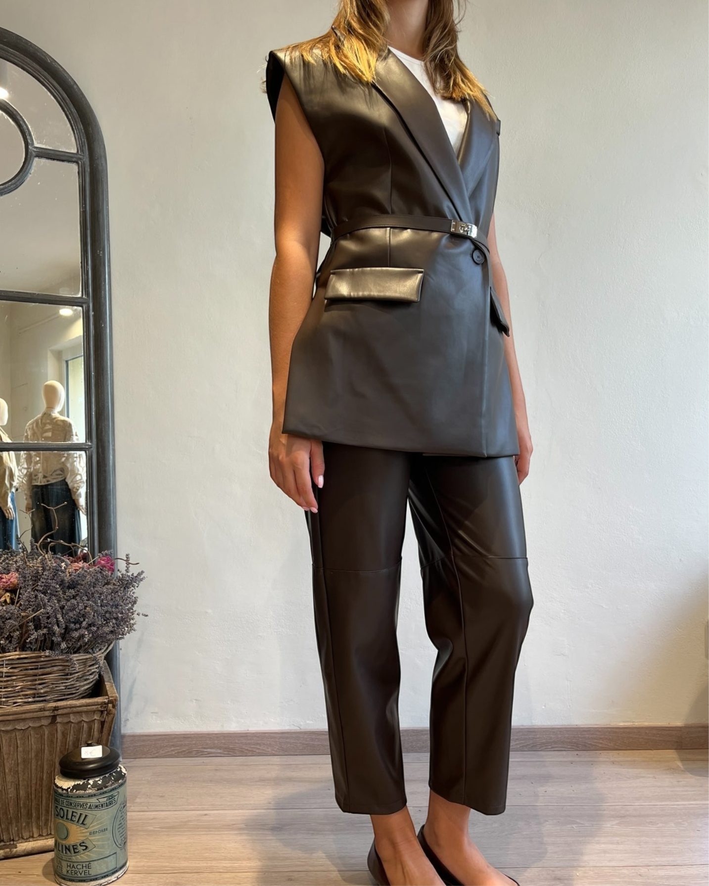 Gilet ecopelle con cintura art. LC95KGJC IMPERIAL