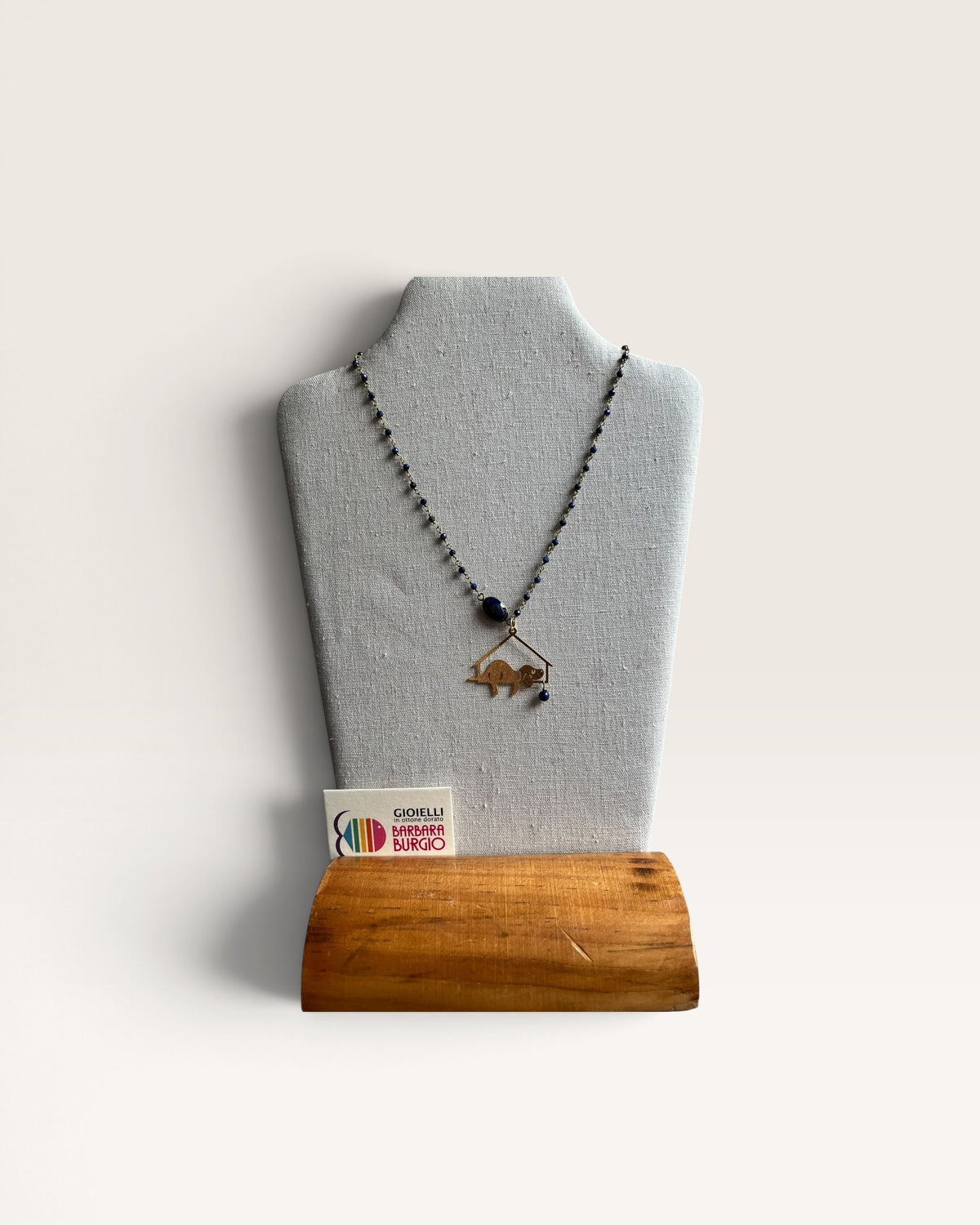 Collana rosario corta con pietra e charm BARBARA BURGIO