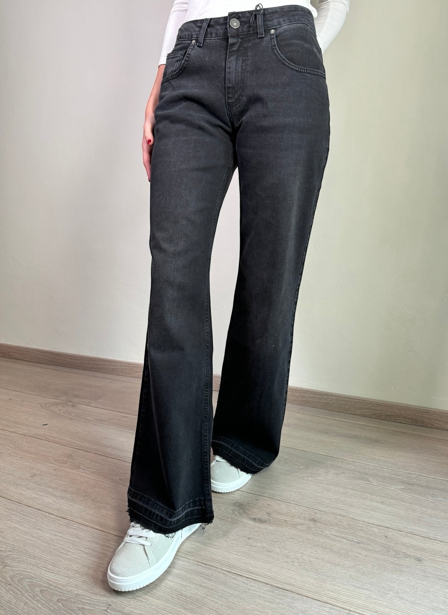 Jeans nero art. Dalia GSD