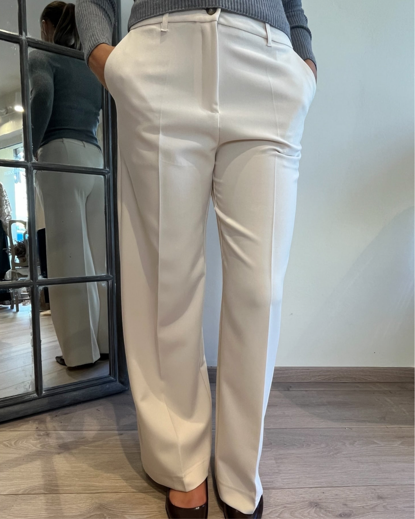 Pantalone palazzo sartoriale art. P3IADMU000 PLEASE