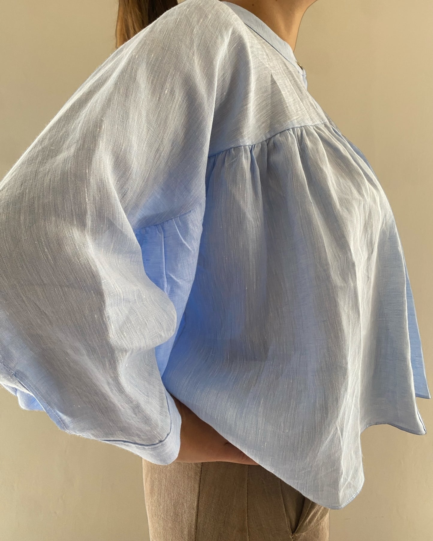 Camicia cropped con arriccio art. REGINA CENTOLINO