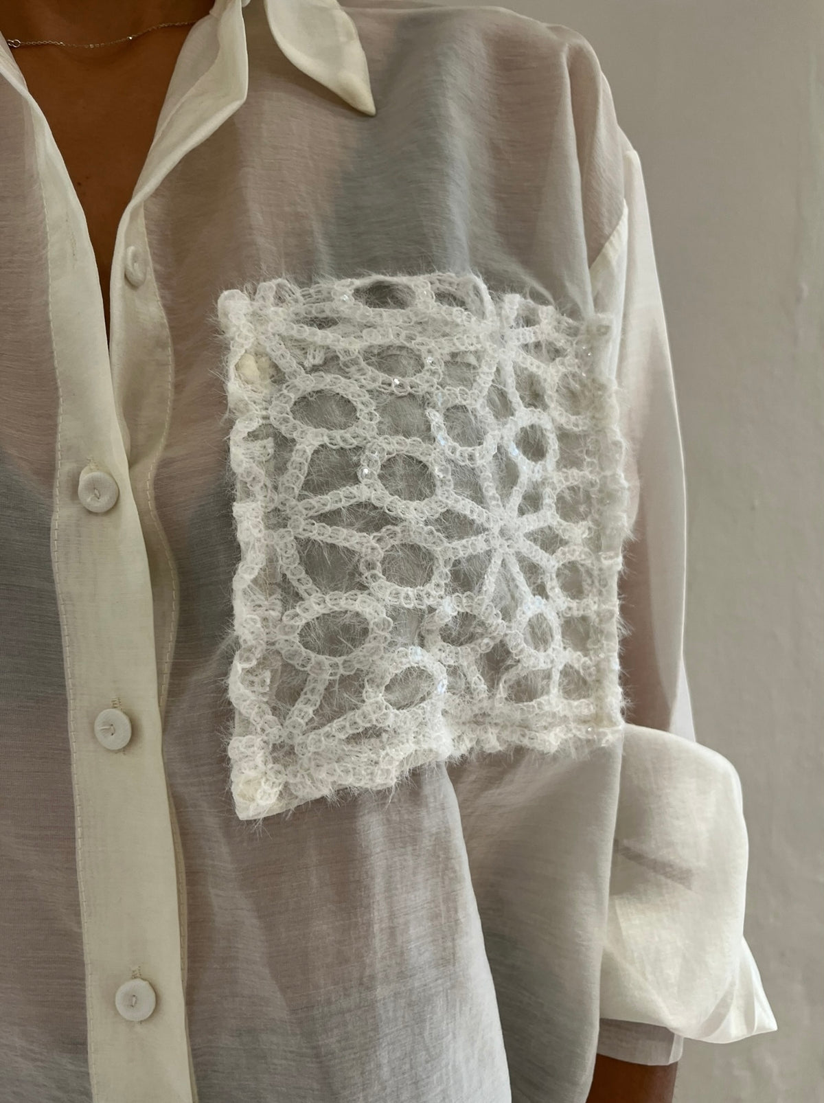 Camicia con taschino ricamato art. W26C109CAMP TENSIONE IN