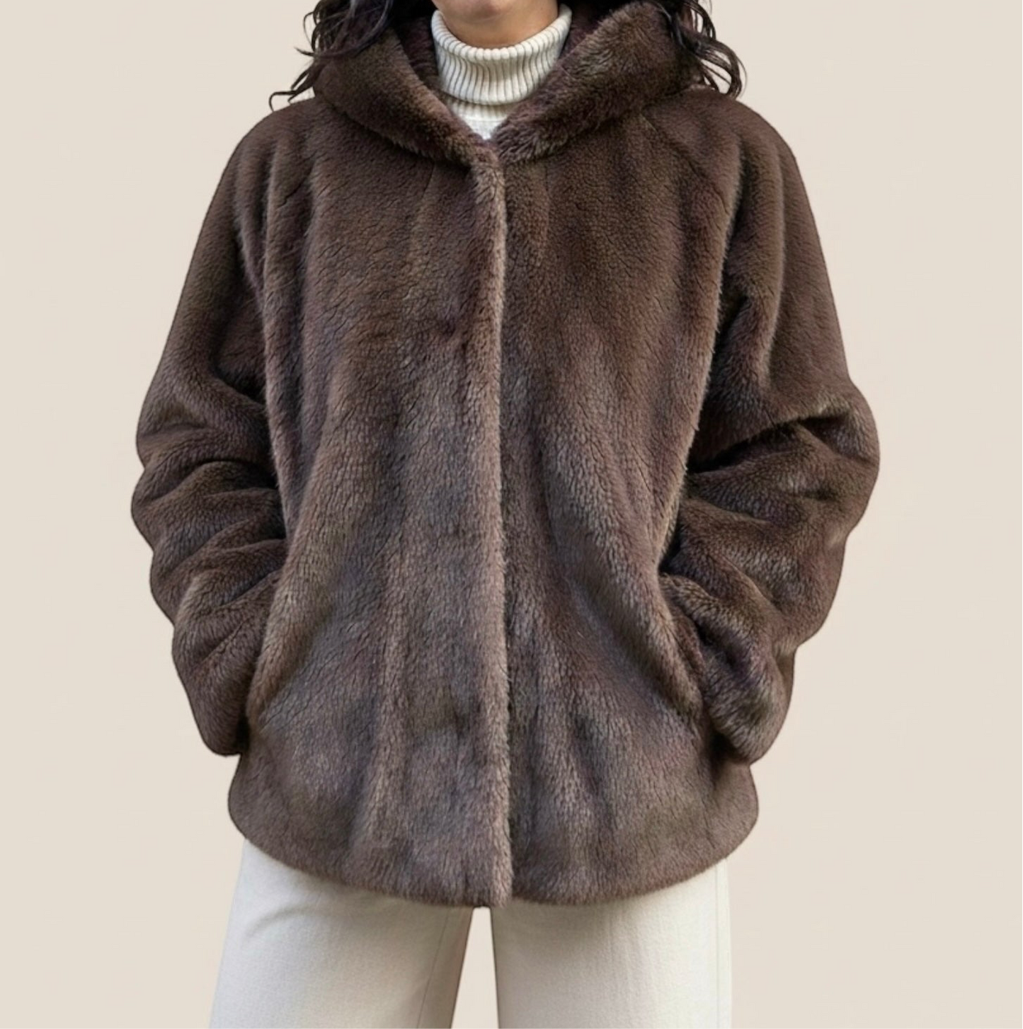 Ecopelliccia over con cappuccio Art. 25W.NL.059.01 SATINETTE