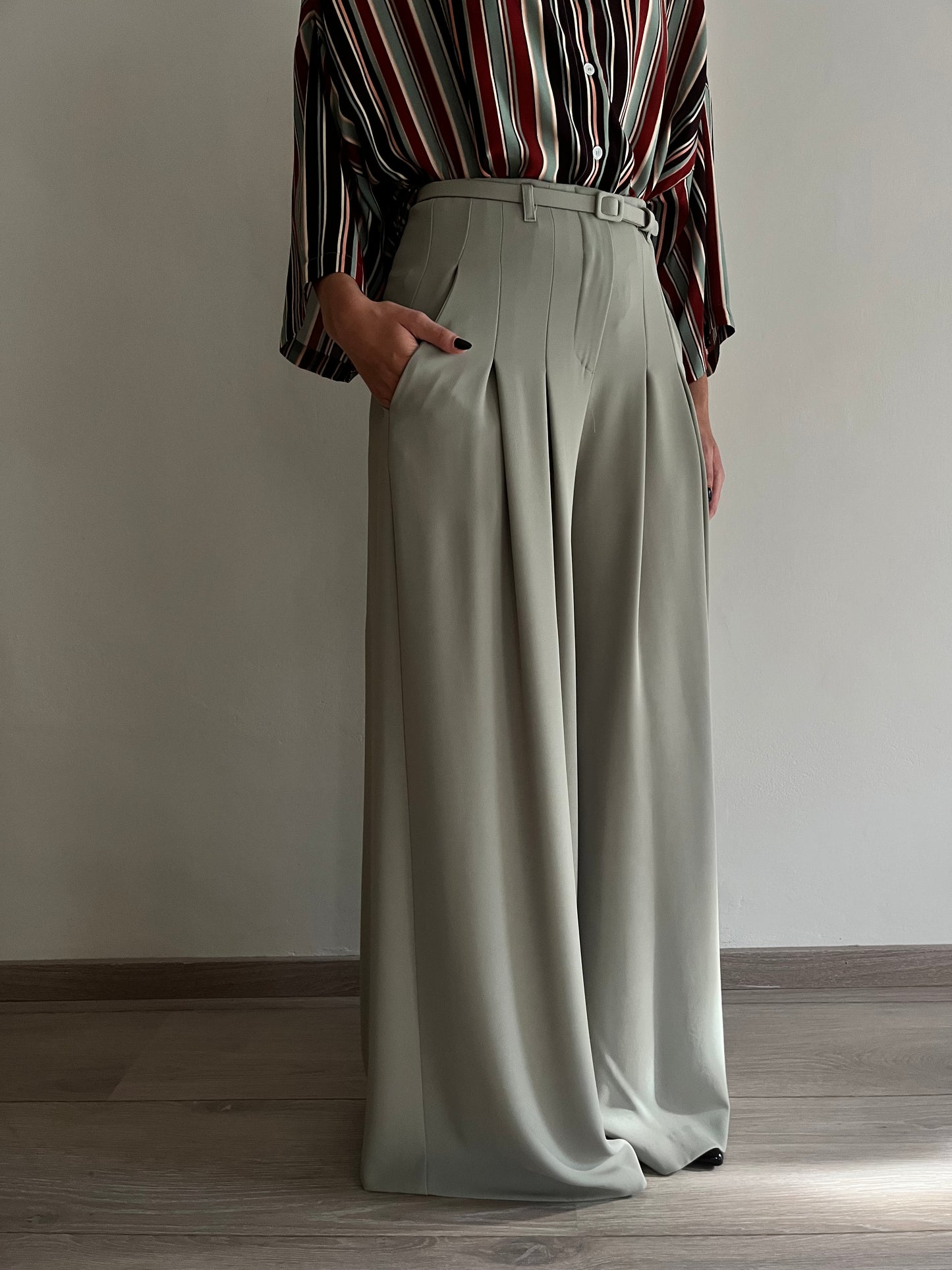Pantalone a palazzo con cinta art. P3ZQMHX Imperial