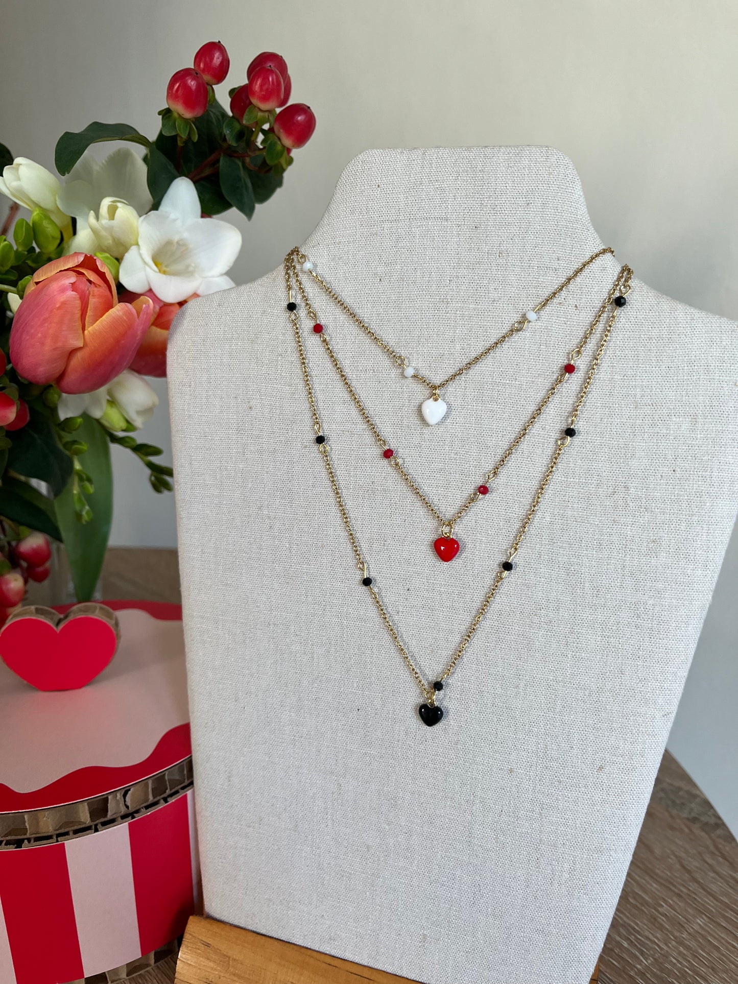 Girocollo con cuore a smalto pieno CLOEL