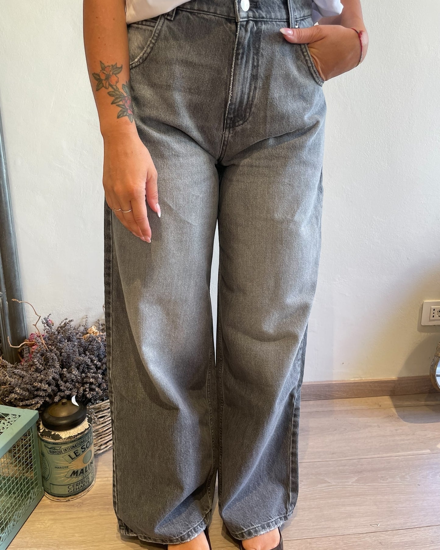 Jeans baggy art. MIA VICOLO
