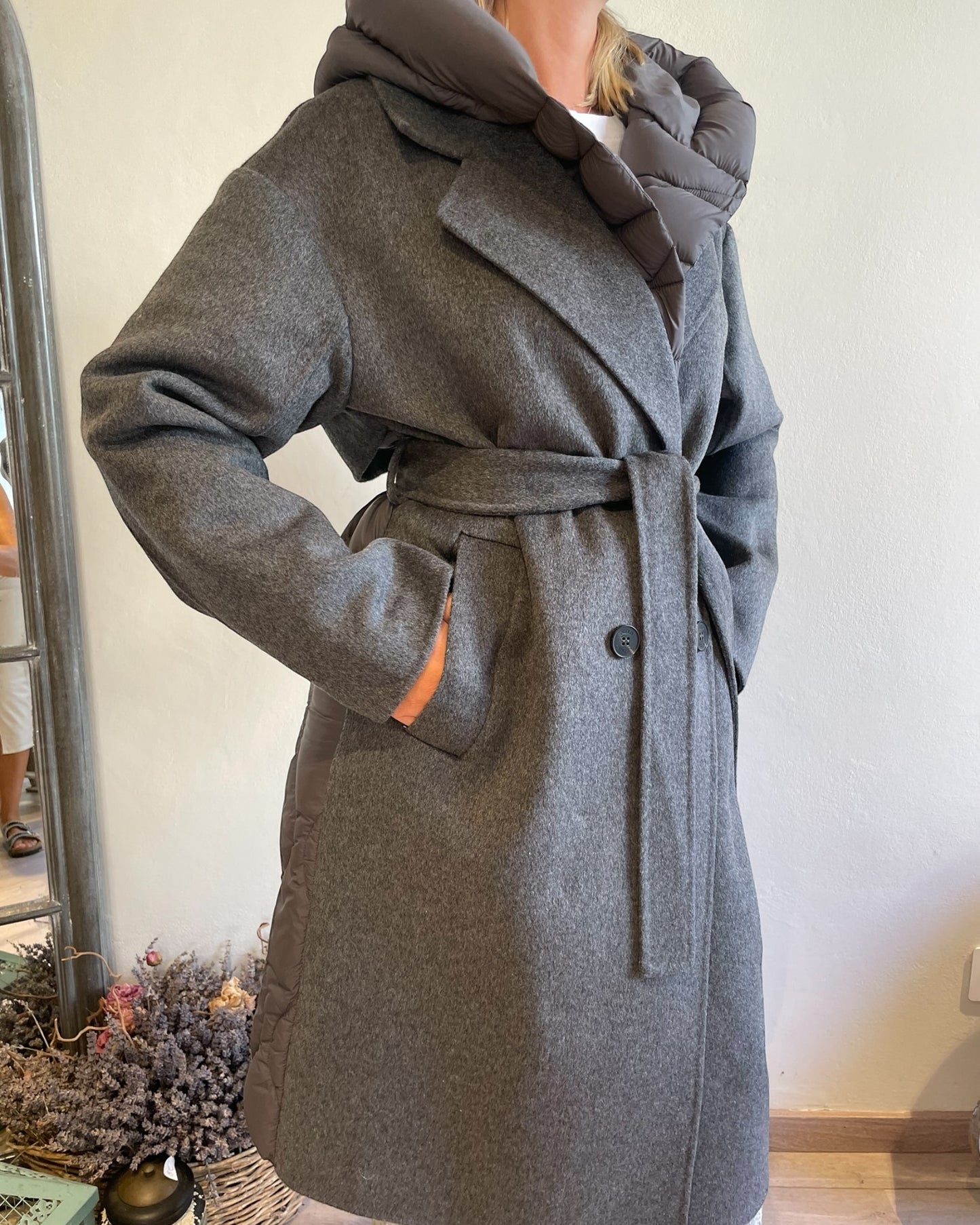Cappotto piumino con cintura art. TF0028 VICOLO
