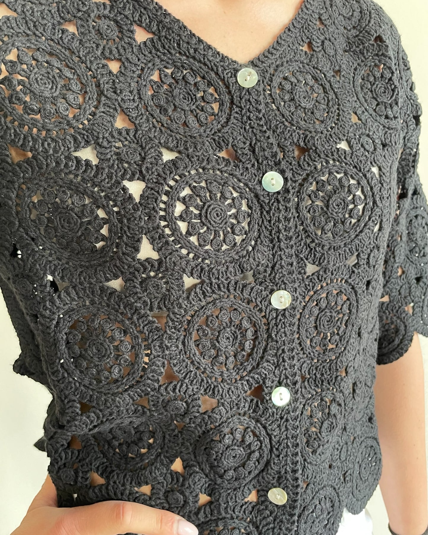 Maglia crochet con bottoni art. DS5546 SHEI’s
