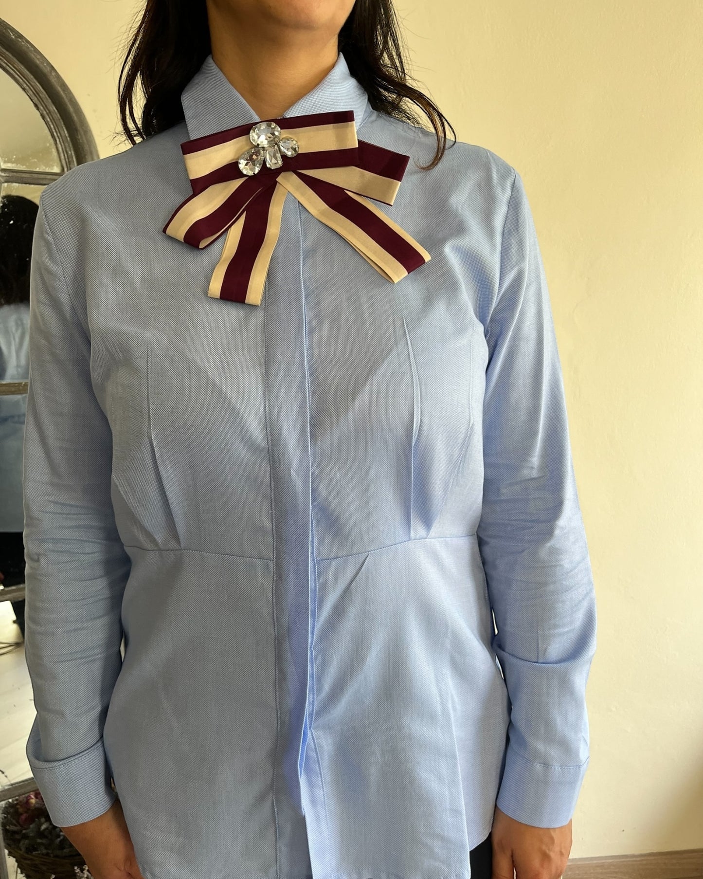 Camicia sfiancata con fiocco art. C881Y040A DIXIE