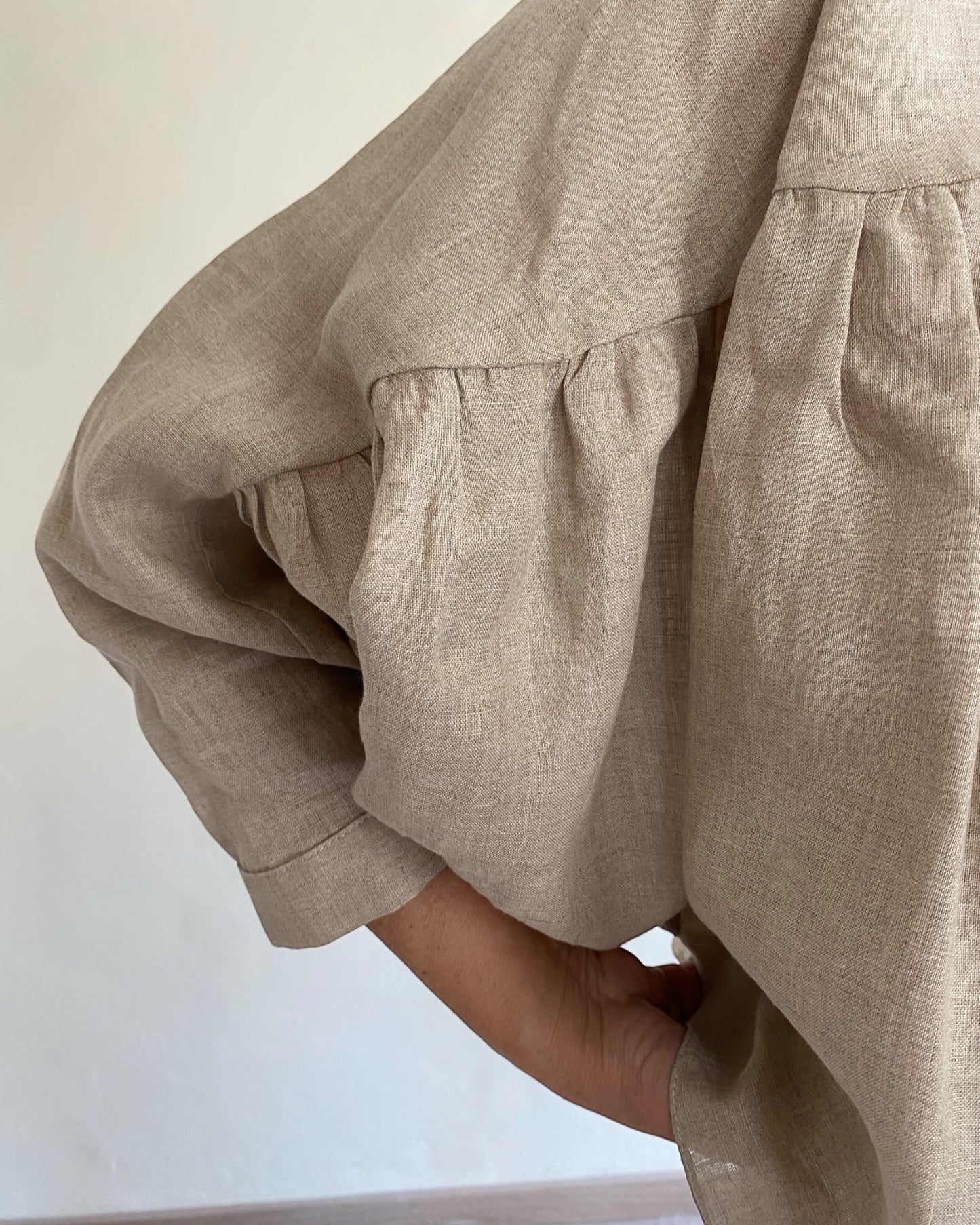 Camicia cropped con arriccio REGINA CENTOLINO