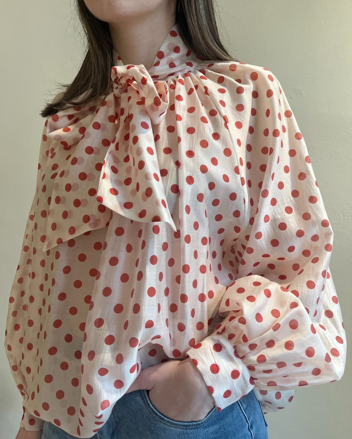 Blusa pois con fiocco CHEAP&CHIC