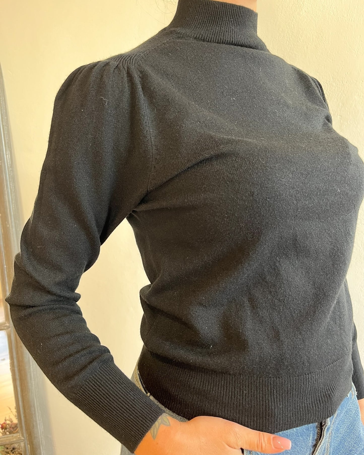 Maglia spallina arricciata art. 31433 CHEAP&CHIC
