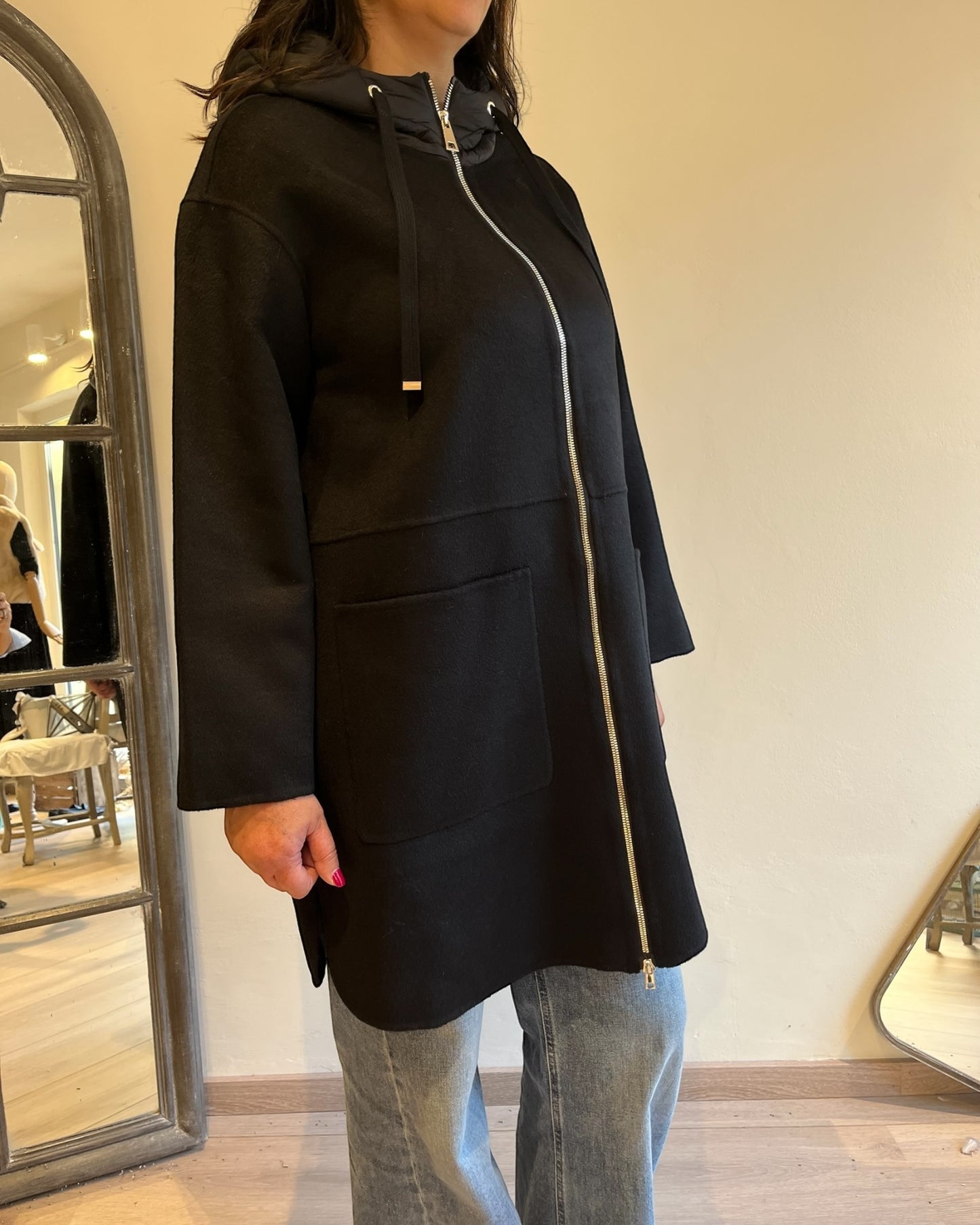 Cappotto con cappuccio handmade art. L64YB FASSO LOLA by Sandro FERRONE
