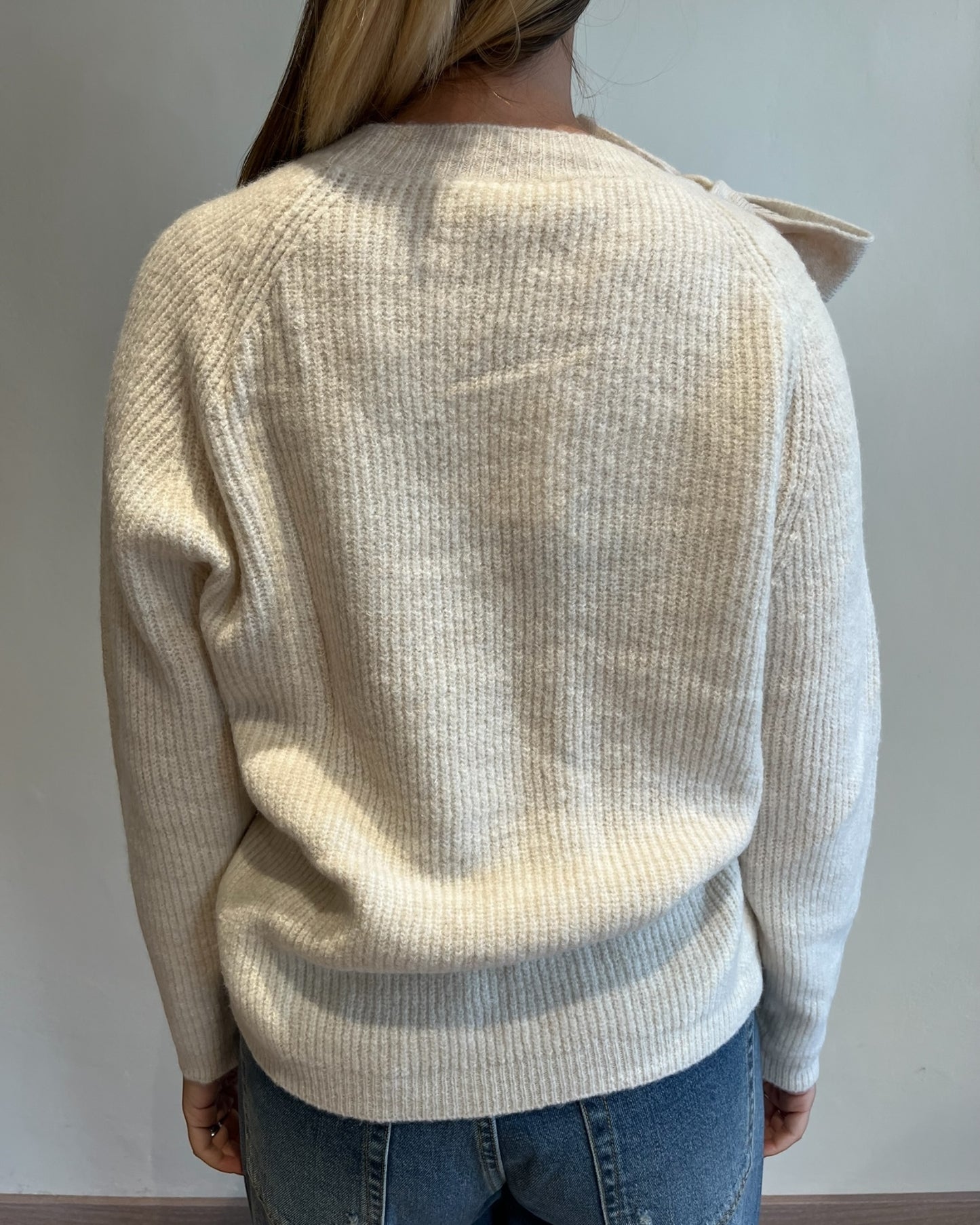 Maglia fiocco su collo art. 77254F VICOLO