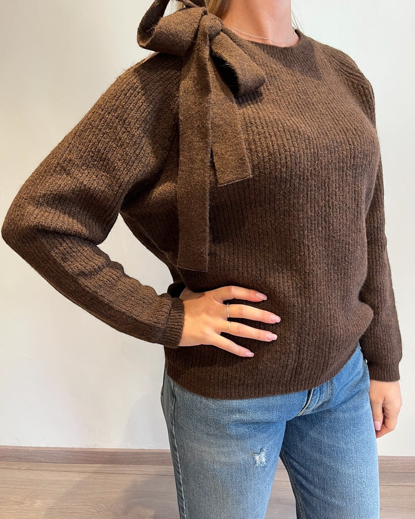 Maglia fiocco su collo art. 77254F VICOLO