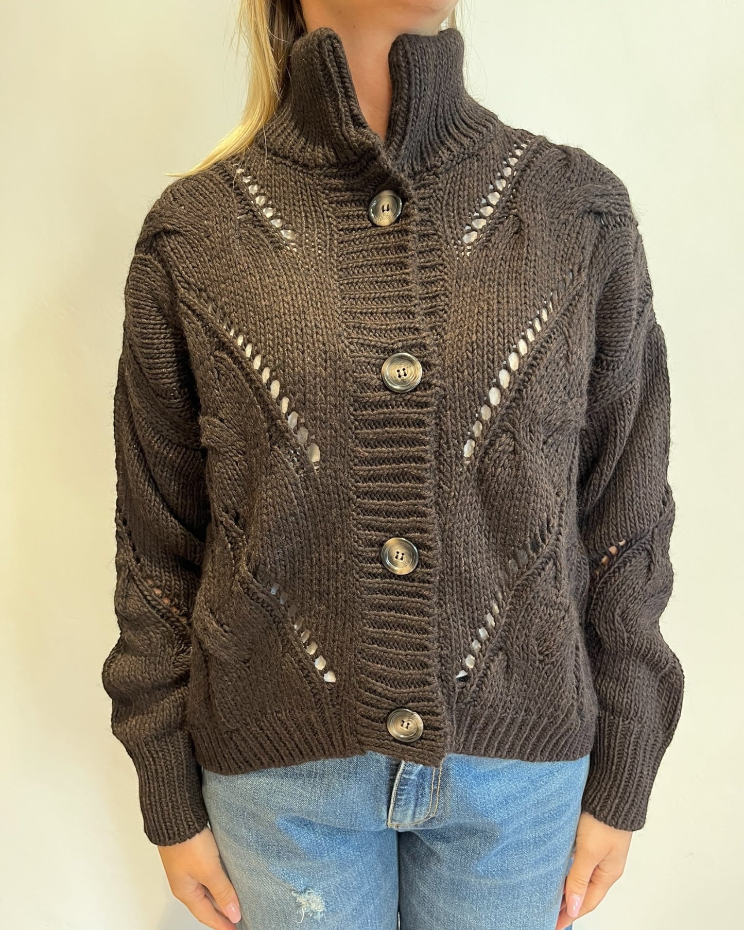 Cardigan lavorato con bottoni art. 33046F VICOLO