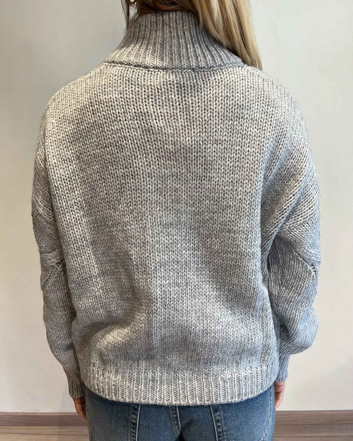 Cardigan lavorato con bottoni art. 33046F VICOLO