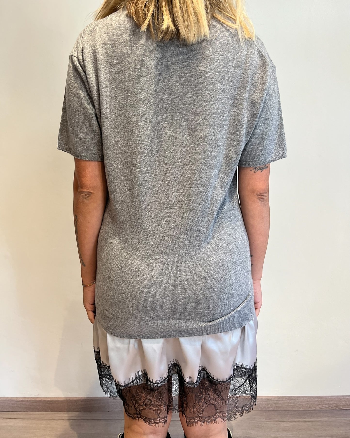 Maglia lunga con raso e pizzo art. 22195F VICOLO