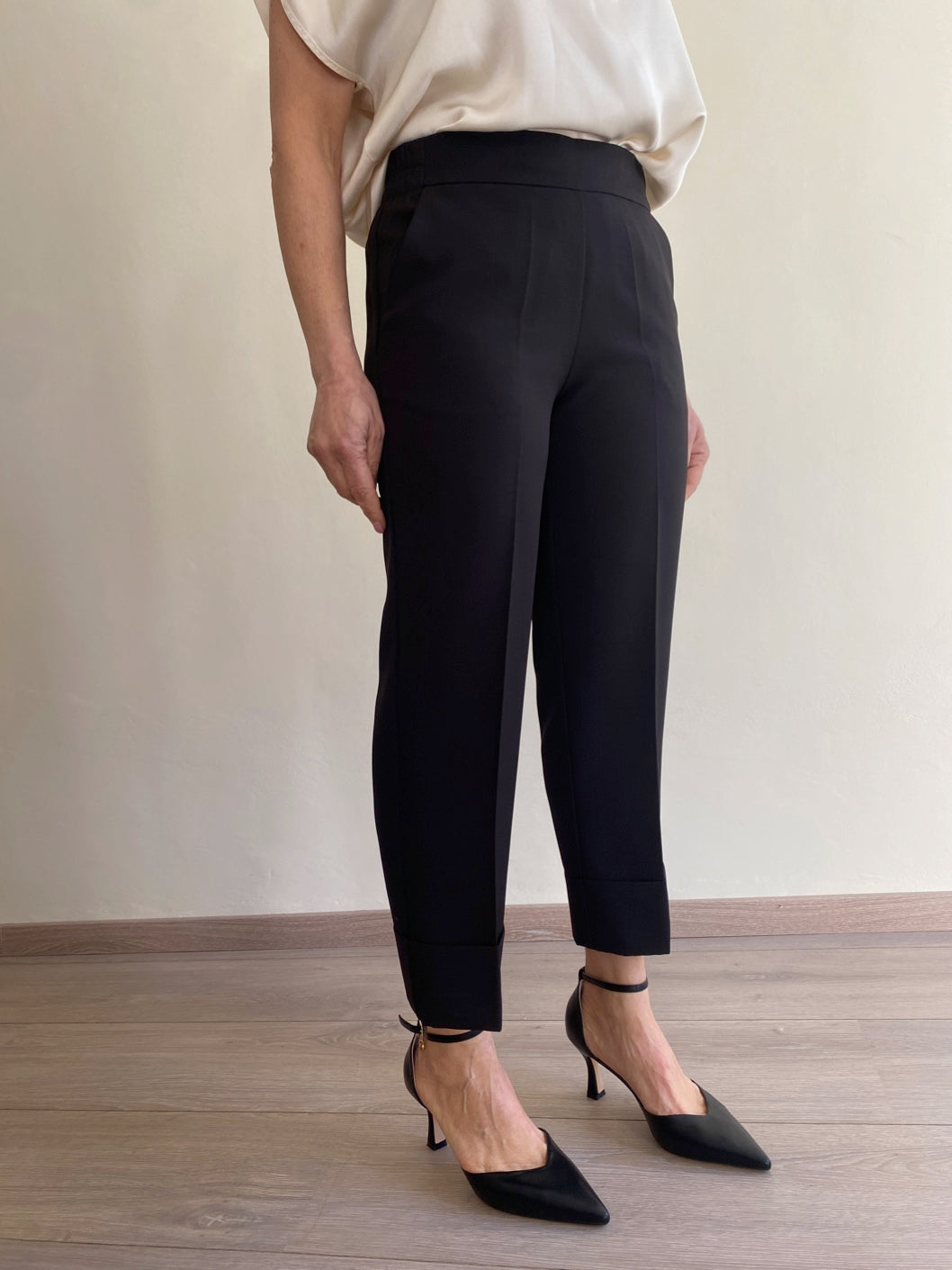 Pantalone basic in tessuto tecnico art. S39YBF FURFANTELLOTEC SANDRO FERRONE
