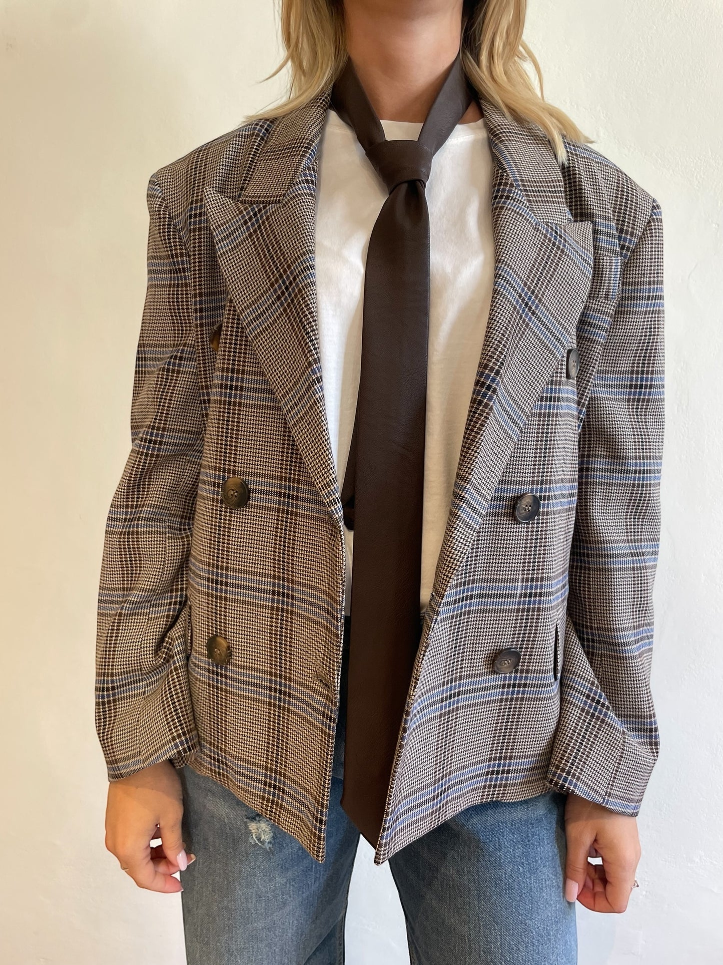 Giacca crop + cravatta art. 36914 TENSIONE IN