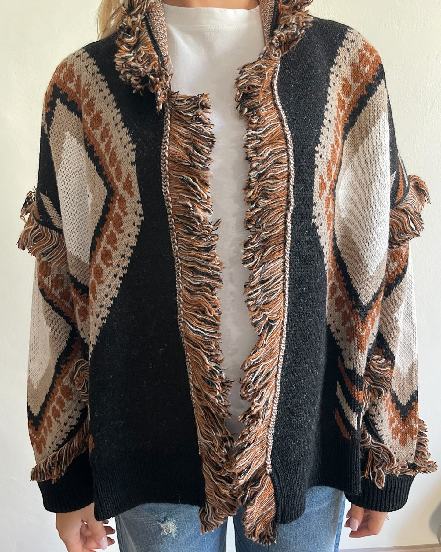 Cardigan frange e stampe rombi art. W5HMG65A400 TENSIONE IN