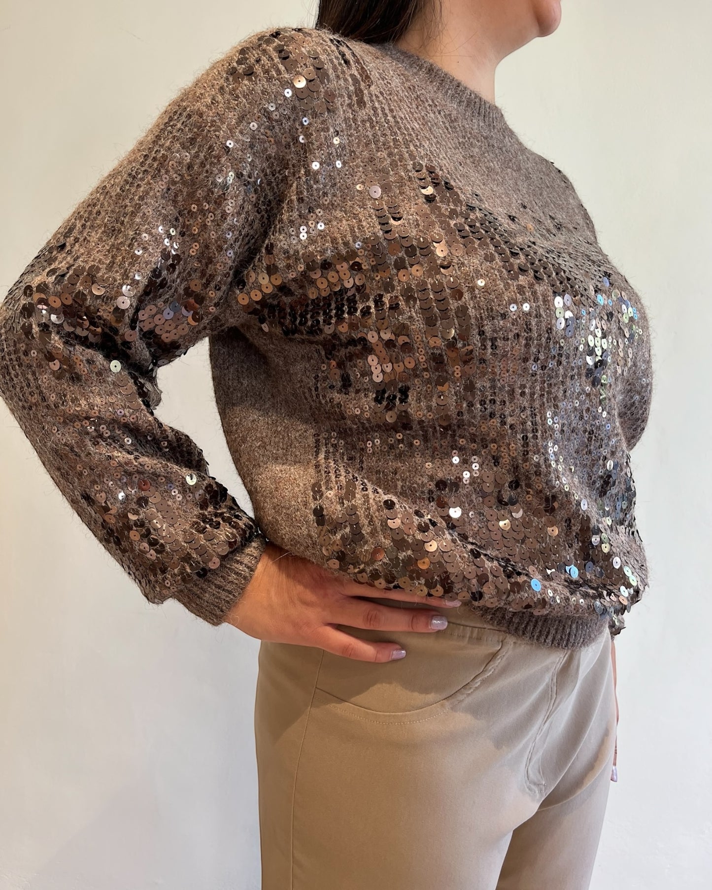 Maglione con paillettes art. 5683 MADREPERLA
