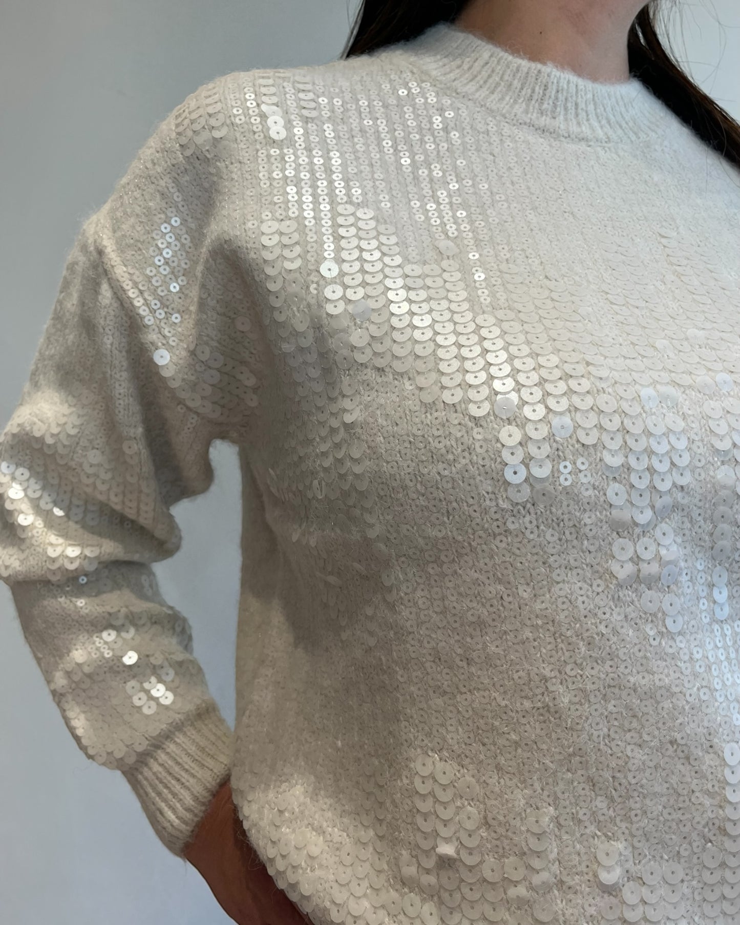 Maglione con paillettes art. 5683 MADREPERLA
