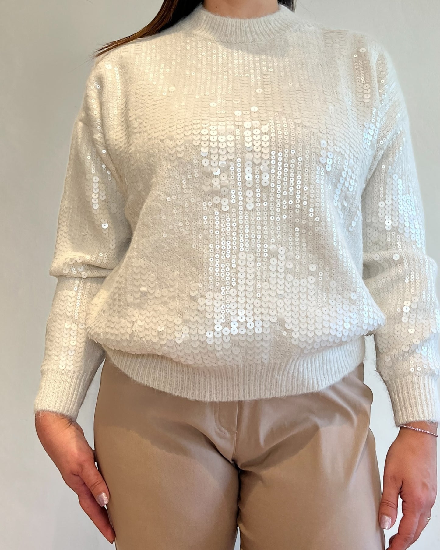 Maglione con paillettes art. 5683 MADREPERLA