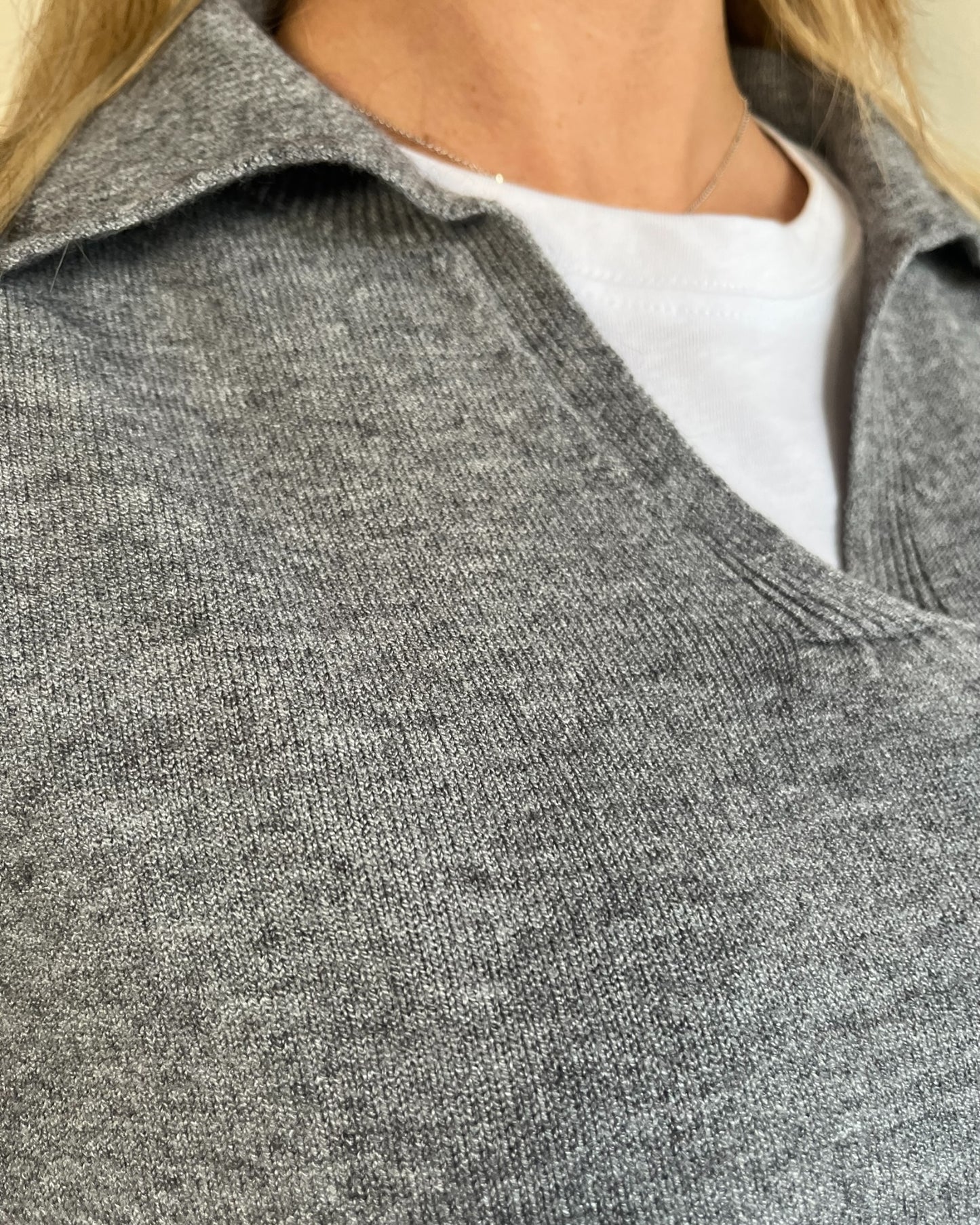 Polo scollo V manica lunga art. 520913 CHEAP&CHIC