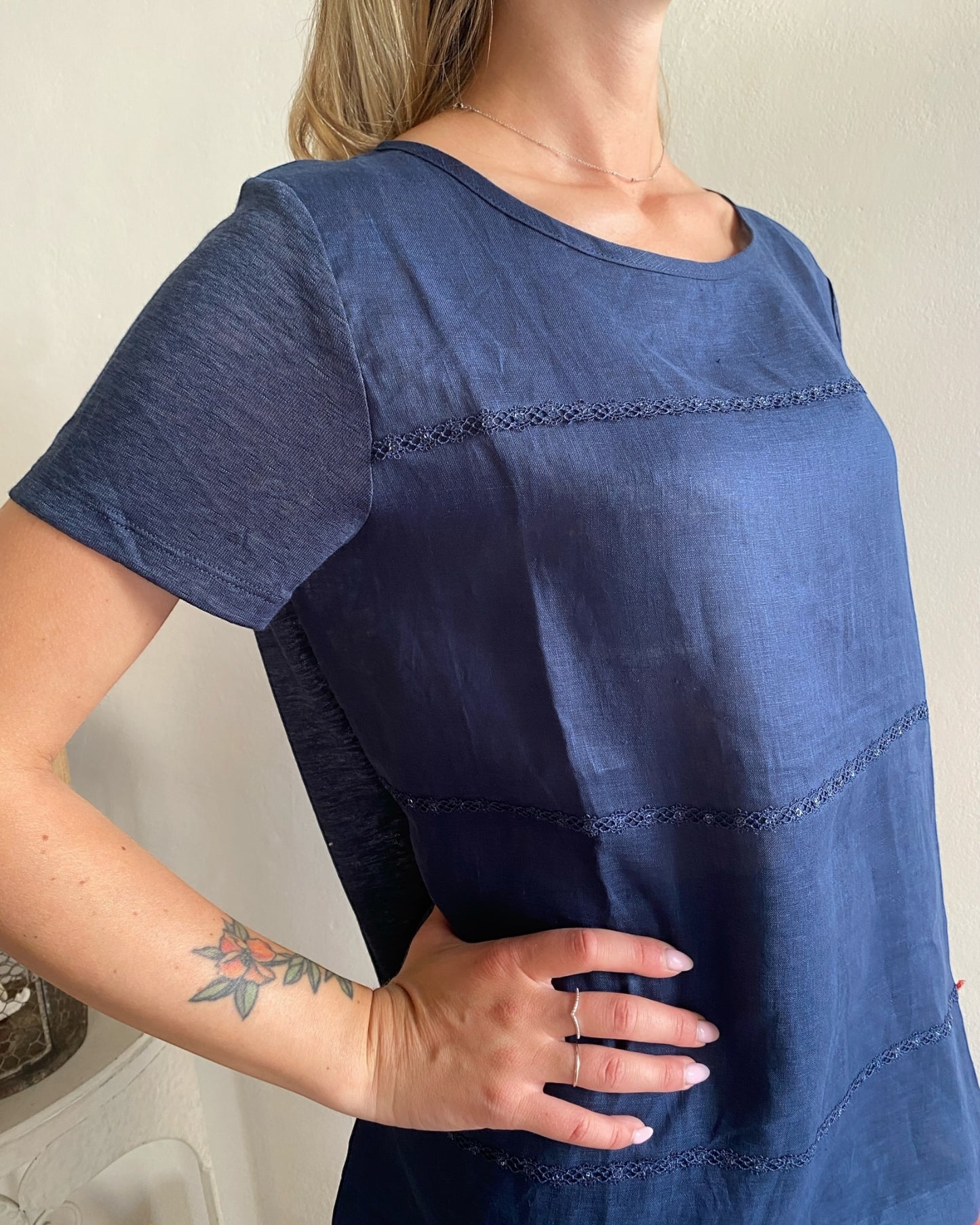 T-shirt con ricami art. 251F1168 FLEURS D’ANIS