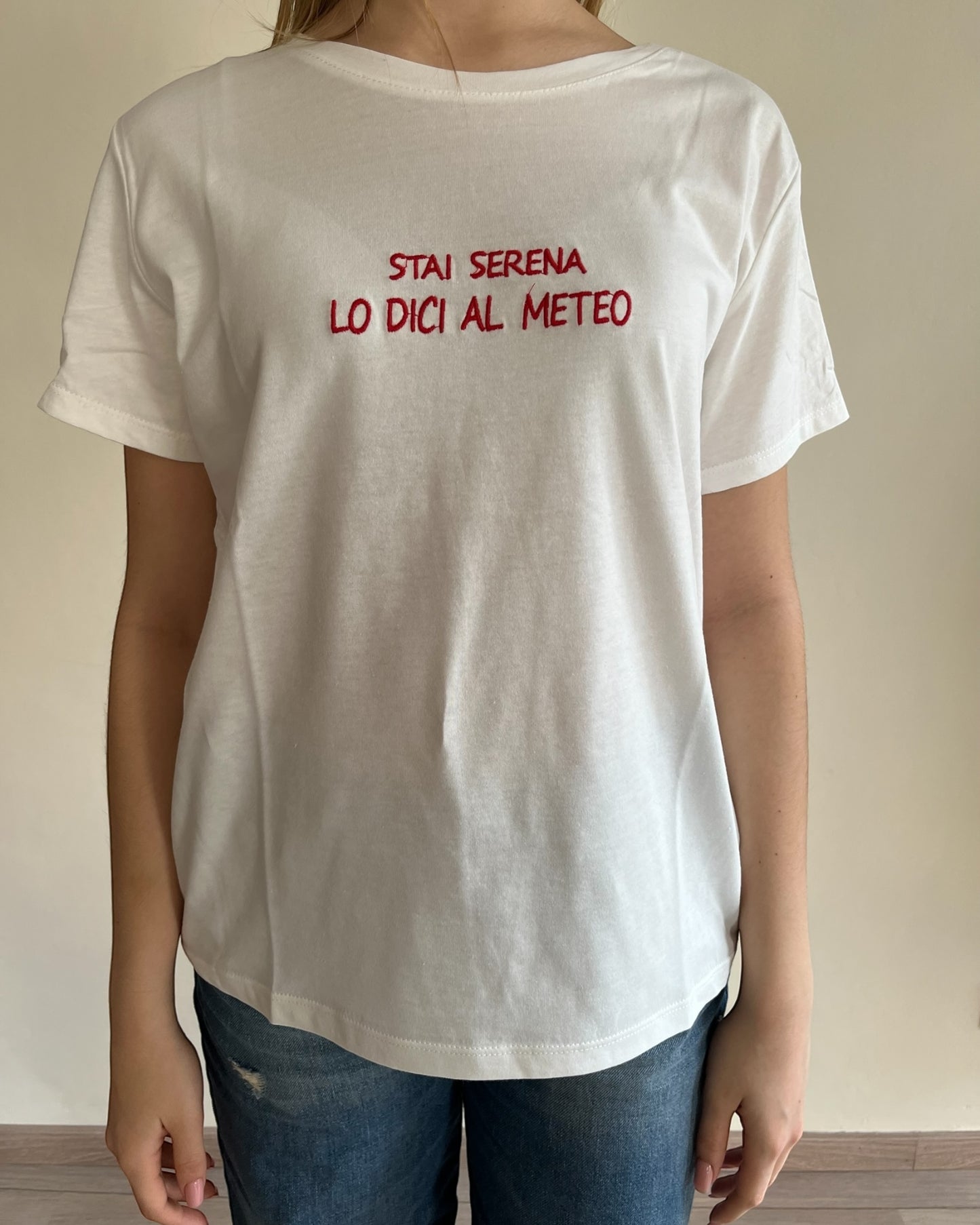 T-shirt con scritte CHEAP&CHIC