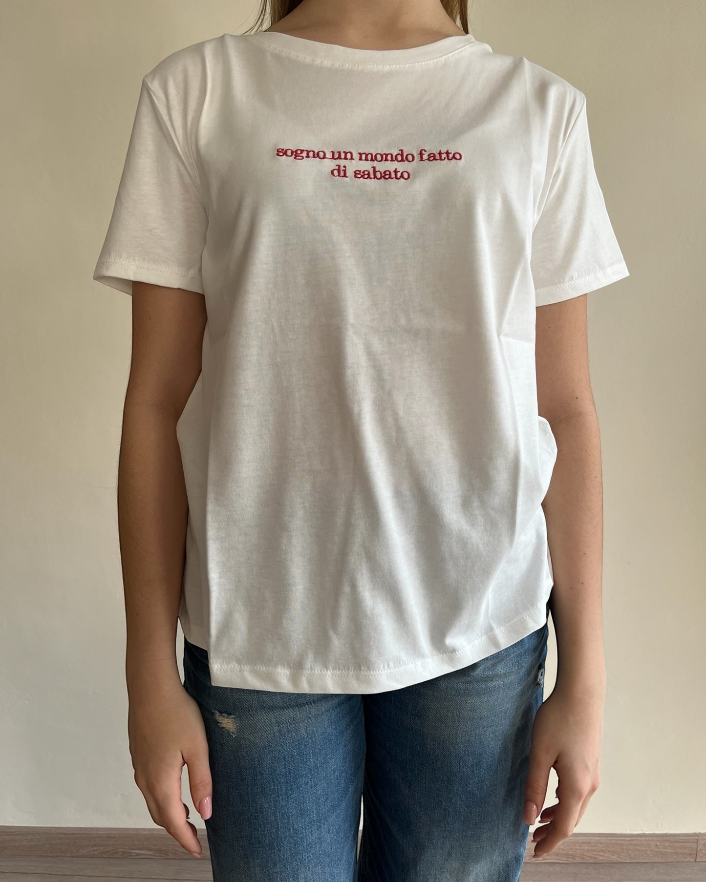 T-shirt con scritte CHEAP&CHIC