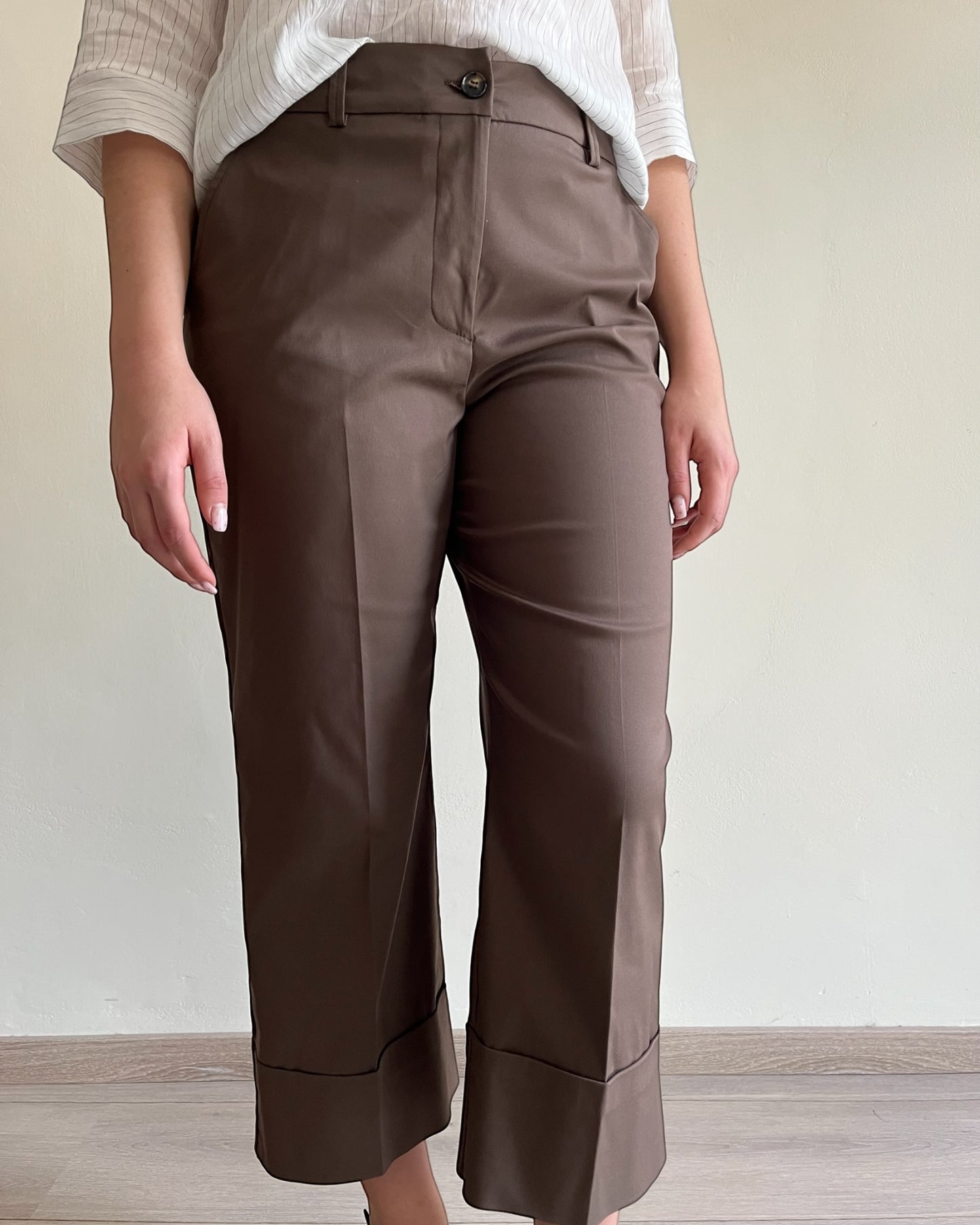 Pantalone cropped in cotone con risvolto art. L15XBF NOEMI Lola by Sandro FERRONE