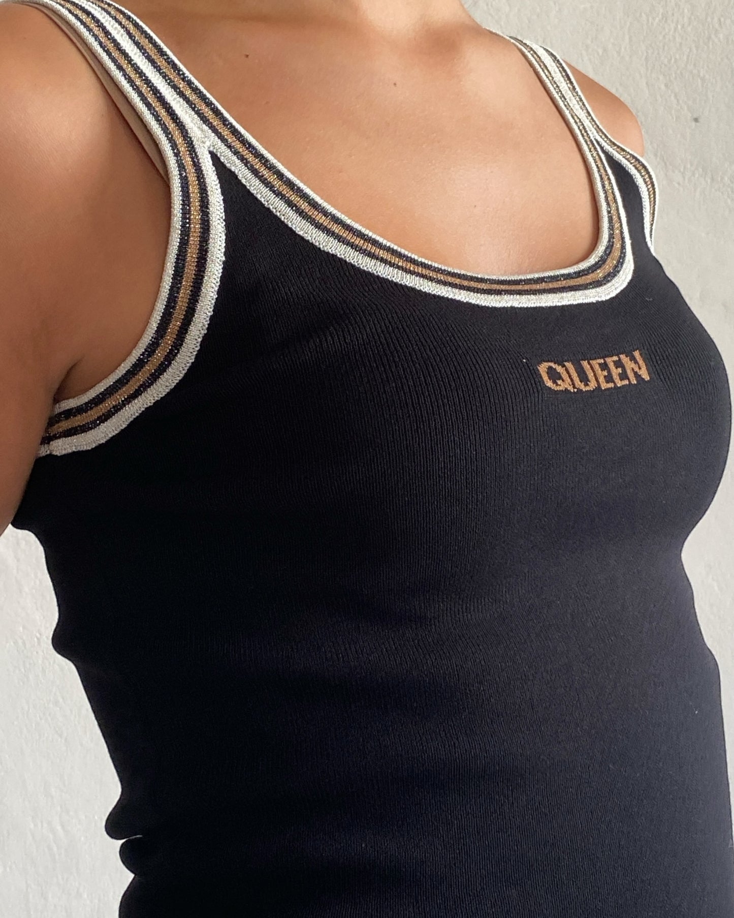 Canotta “Queen” artBJ64 CHEAP&CHIC