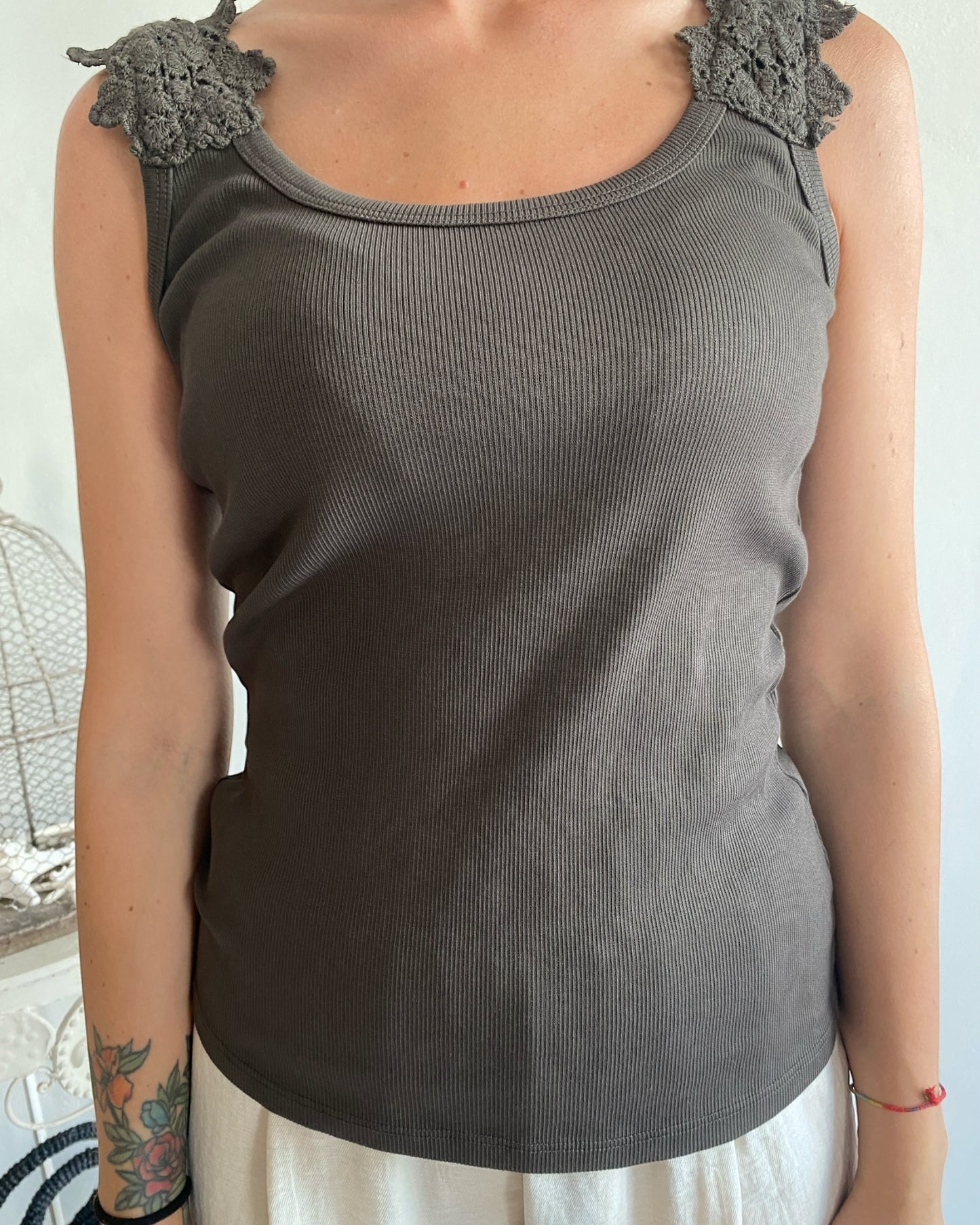 Canotta con pizzo art 725192 CHEAP&CHIC