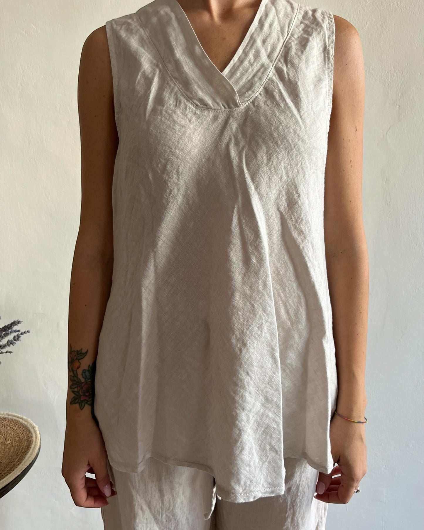 Top lino scollo V art. 6294 CHEAP&CHIC