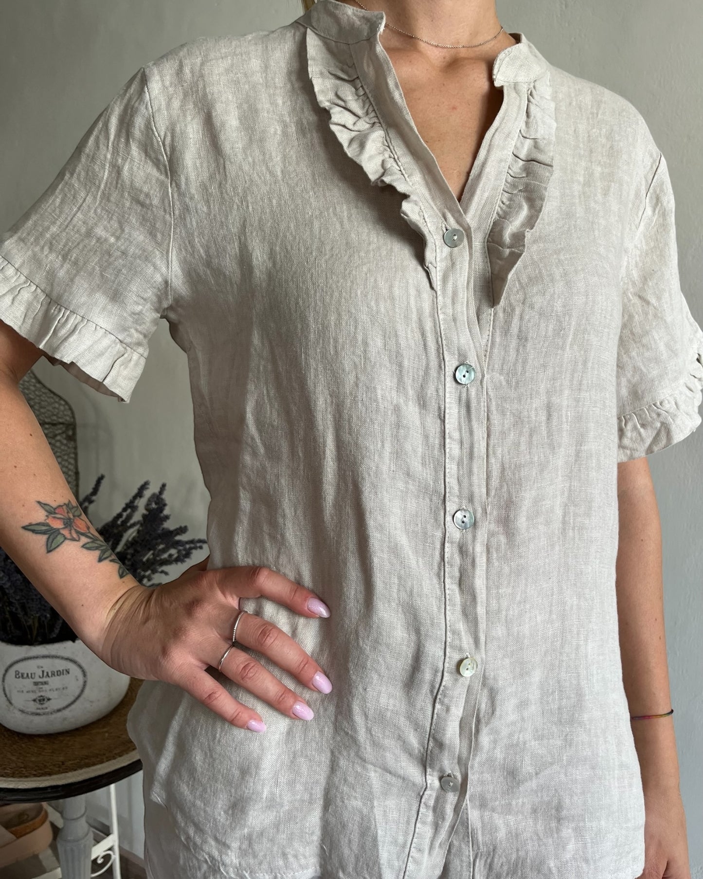Camicia lino mezza manica con scollo V e rouches art.6649 CHEAP&CHIC