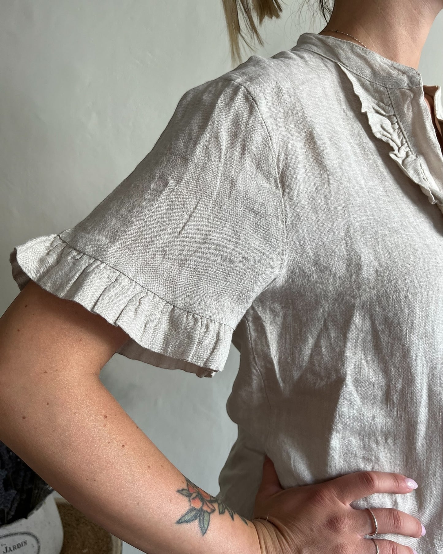 Camicia lino mezza manica con scollo V e rouches art.6649 CHEAP&CHIC