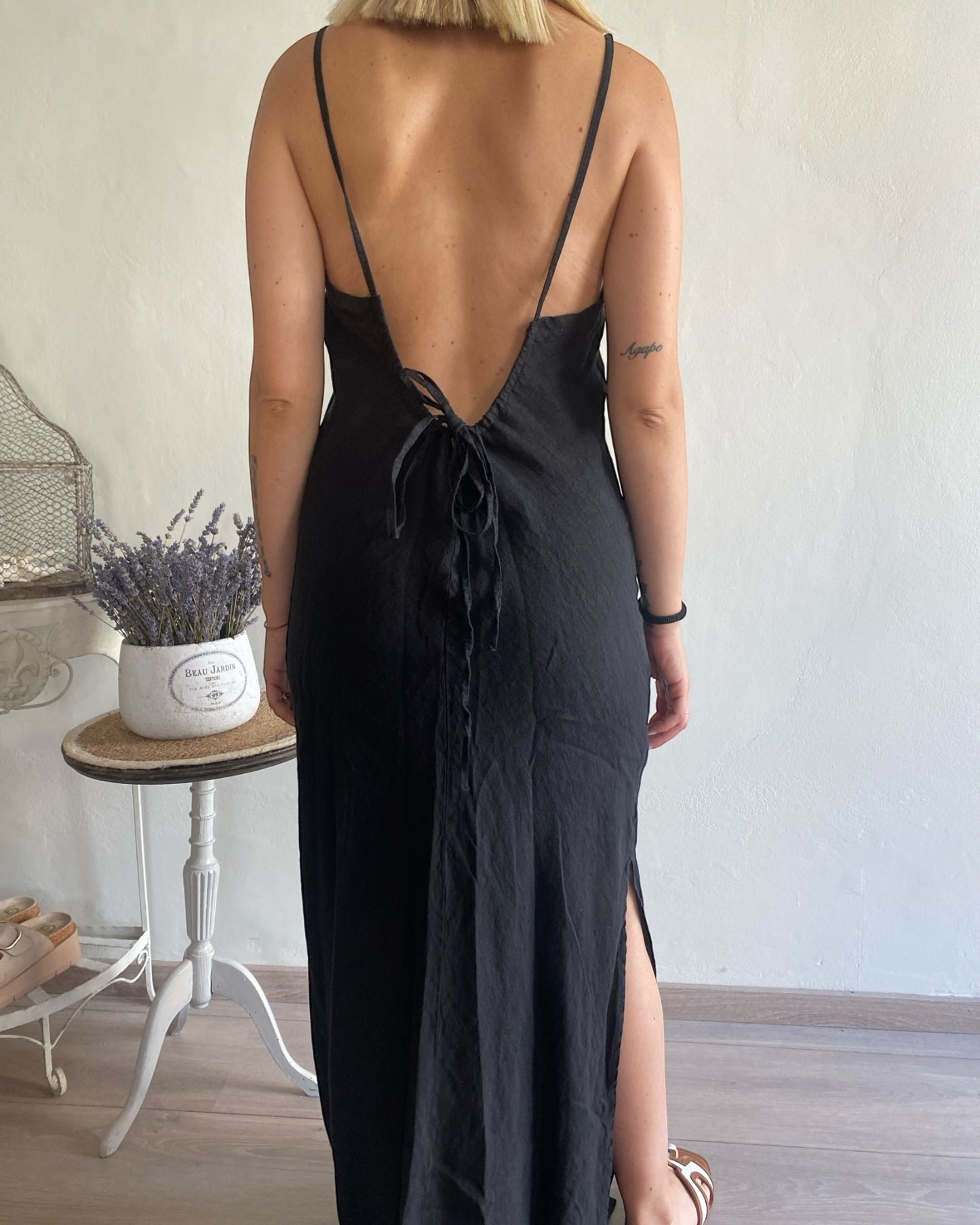 Abito lungo lino scollo V con dietro regolabile art. 7656 CHEAP&CHIC