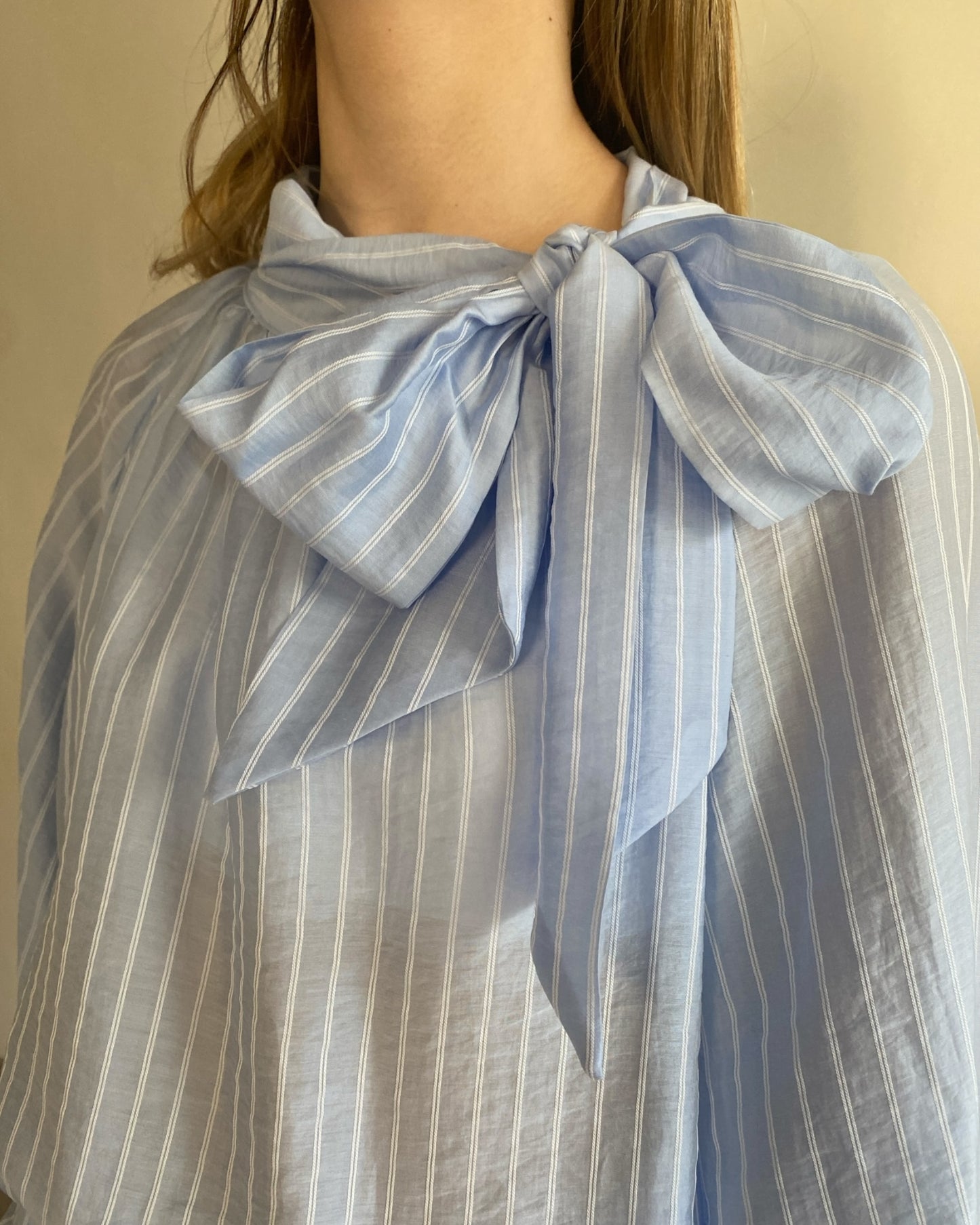 Camicia righe con fiocco art. 25C6142PE25CAMP TENSIONE IN