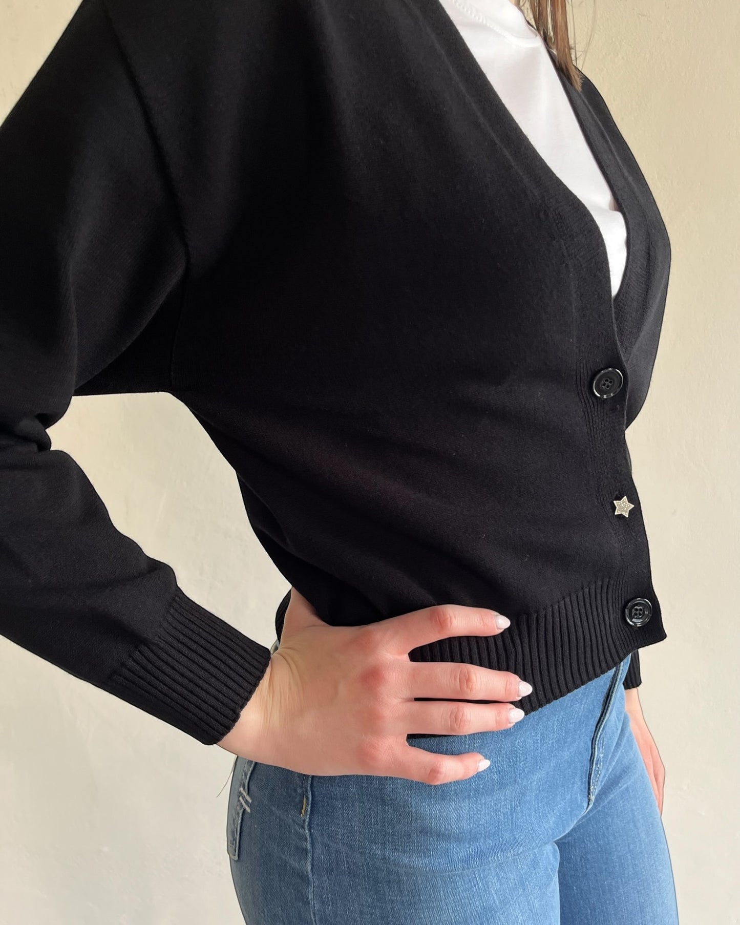 Cardigan crop scollo V art. 7AB7056 VICOLO