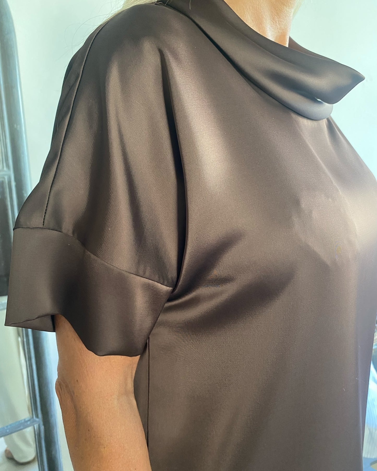 Blusa con collo ciambella art. L24YBF VERBENA LOLA by SANDRO FERRONE