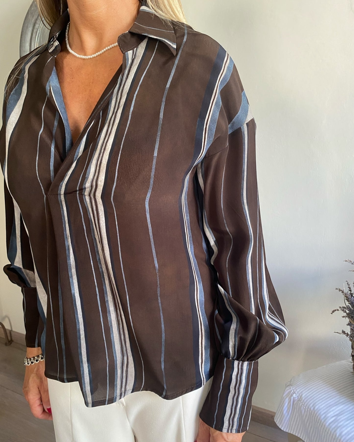 Camicia stampata con scollo V art. S165YBF CLOSER Lola by Sandro FERRONE