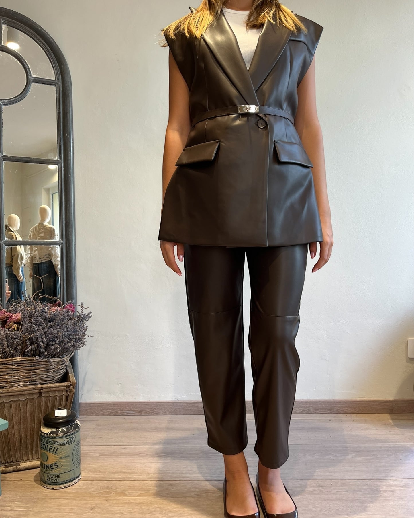 Gilet ecopelle con cintura art. LC95KGJC IMPERIAL