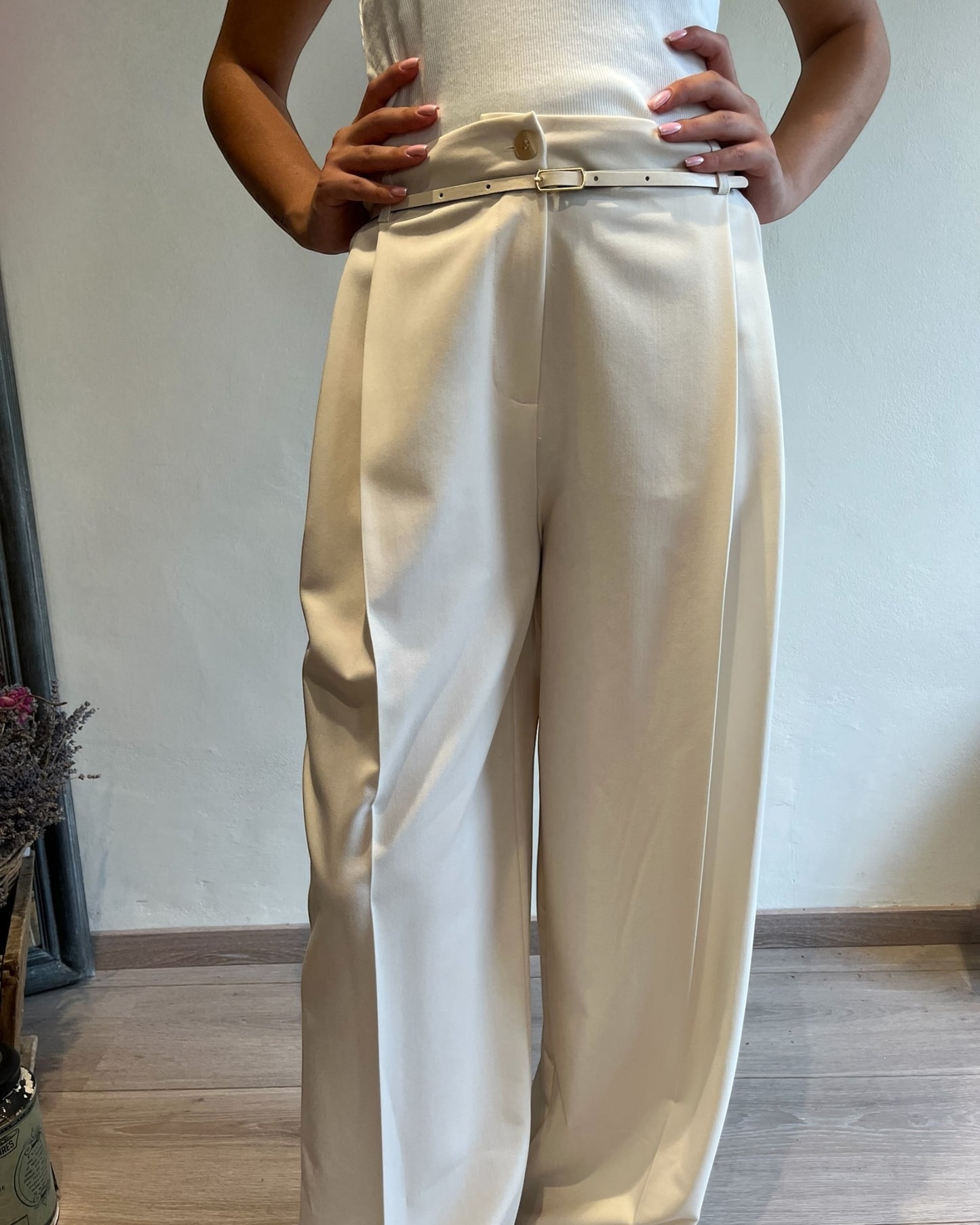 Pantalone con pences e cintura art. P6A1KIC IMPERIAL