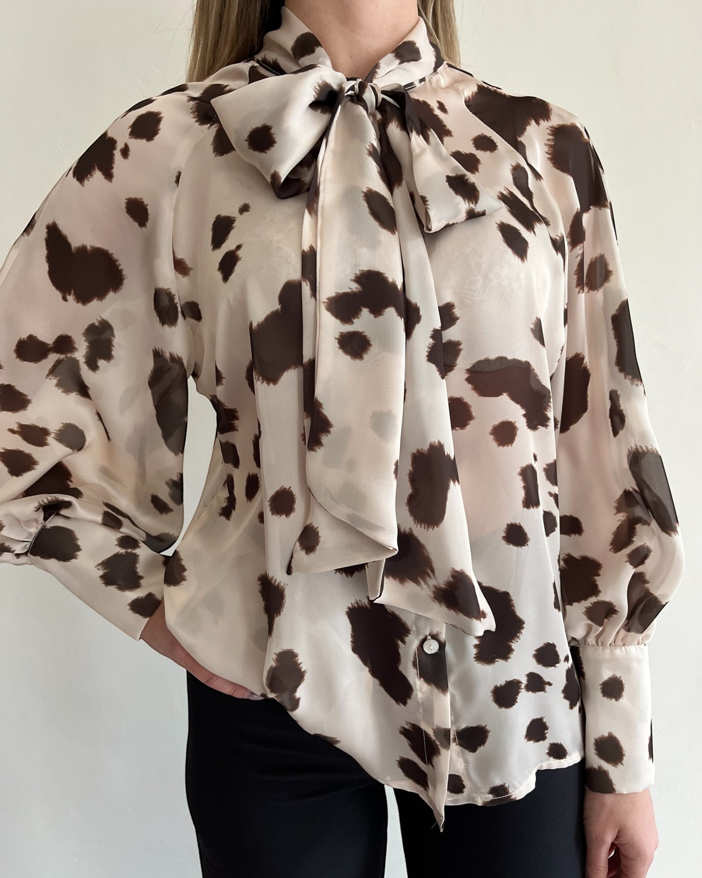 Camicia fantasia con fiocco art. 25C6913 MOTEL
