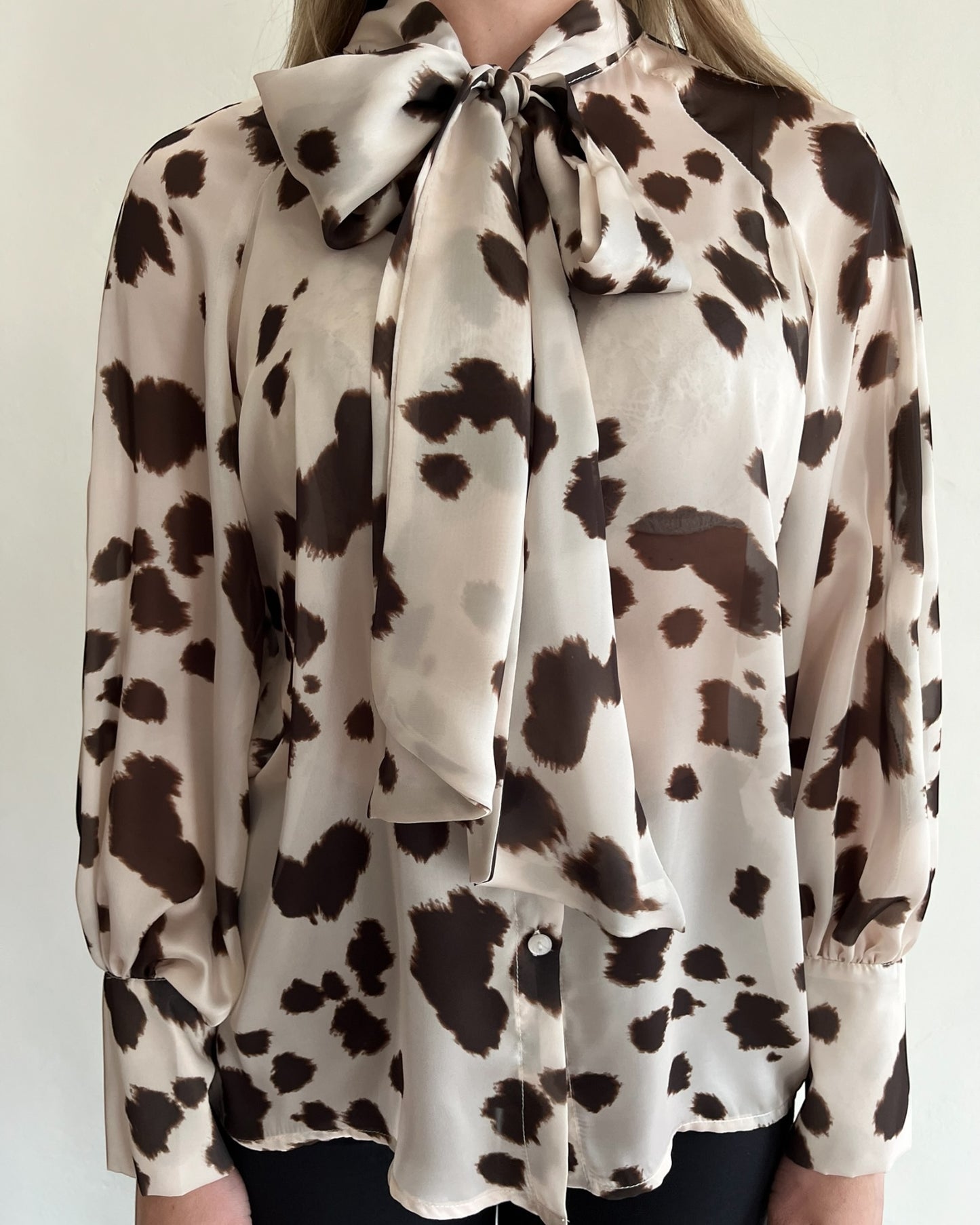Camicia fantasia con fiocco art. 25C6913 MOTEL
