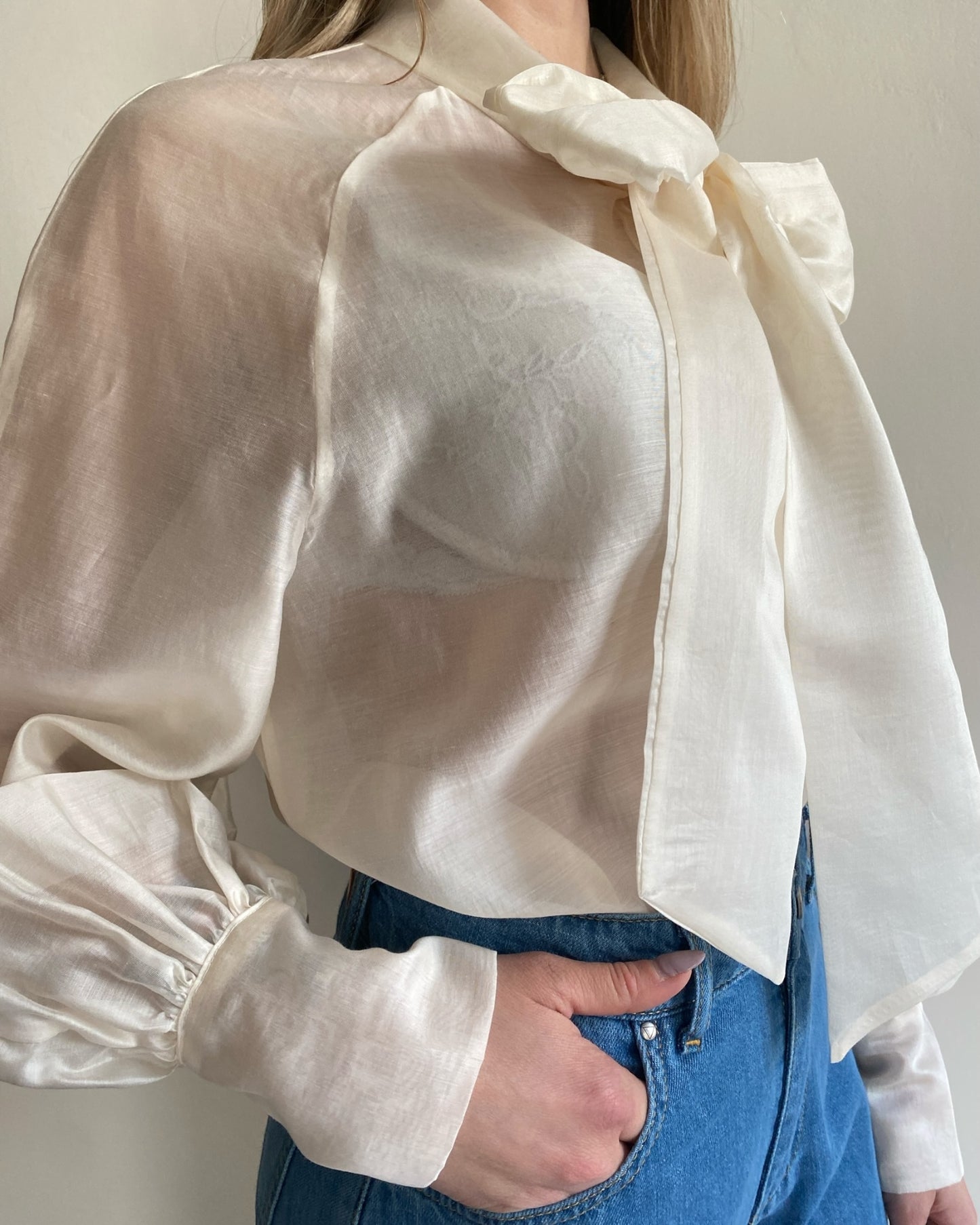 Camicia fiocco art. 2598 CHEAP&CHIC