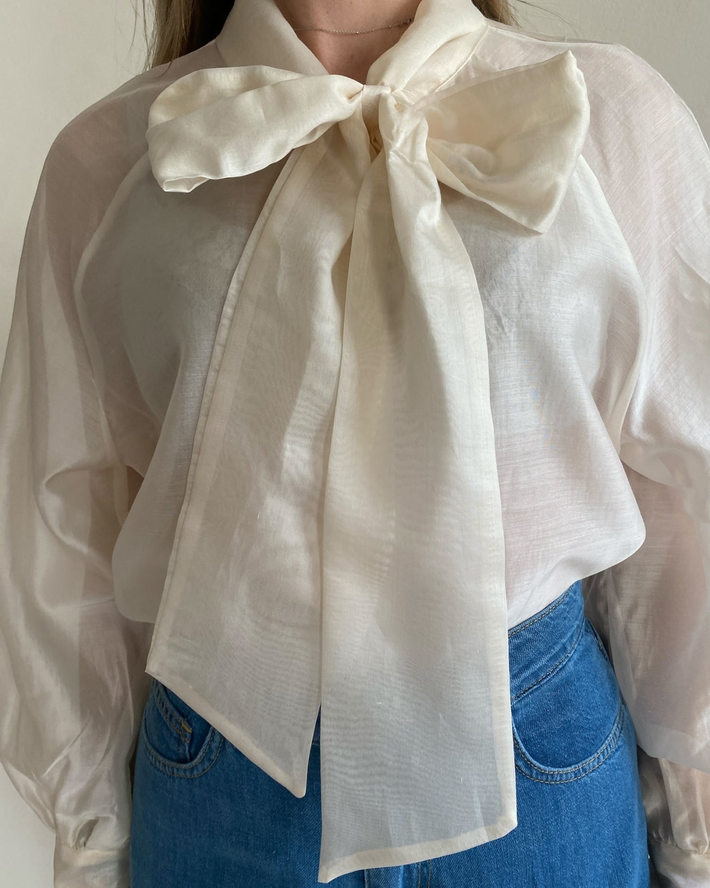 Camicia fiocco art. 2598 CHEAP&CHIC